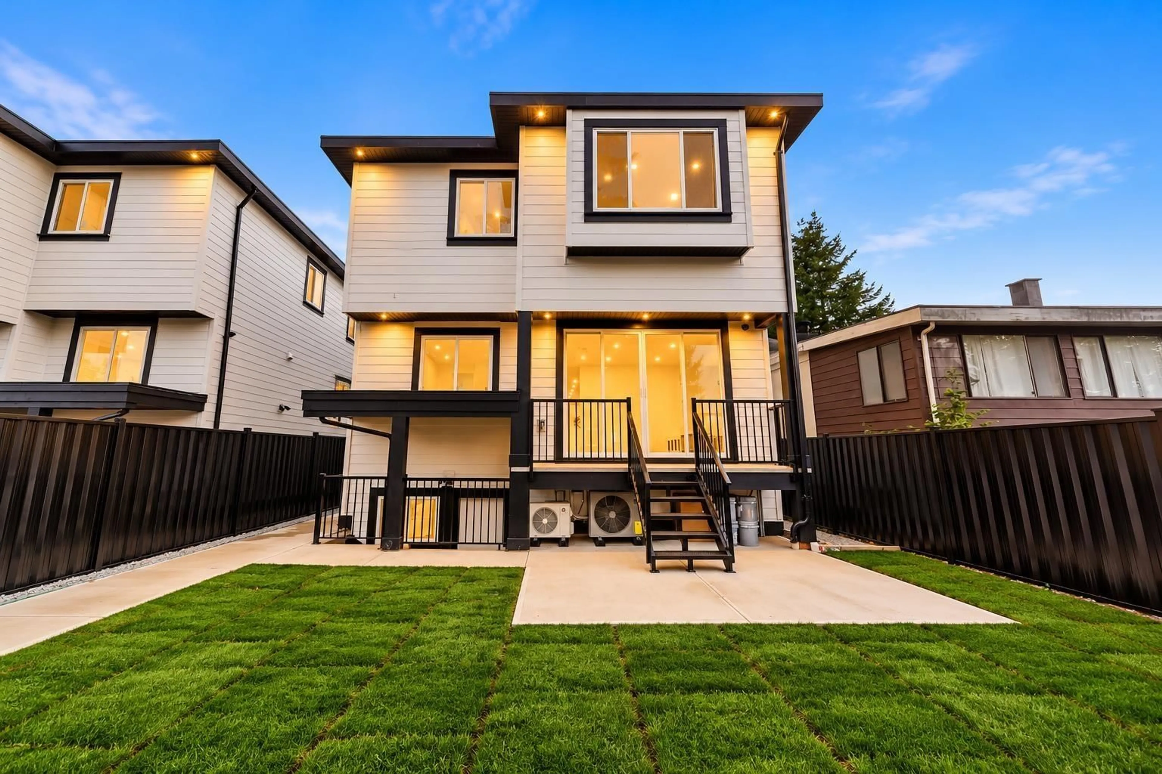 Home with vinyl exterior material, street for 11357 88 AVENUE, Delta British Columbia V4C3B8