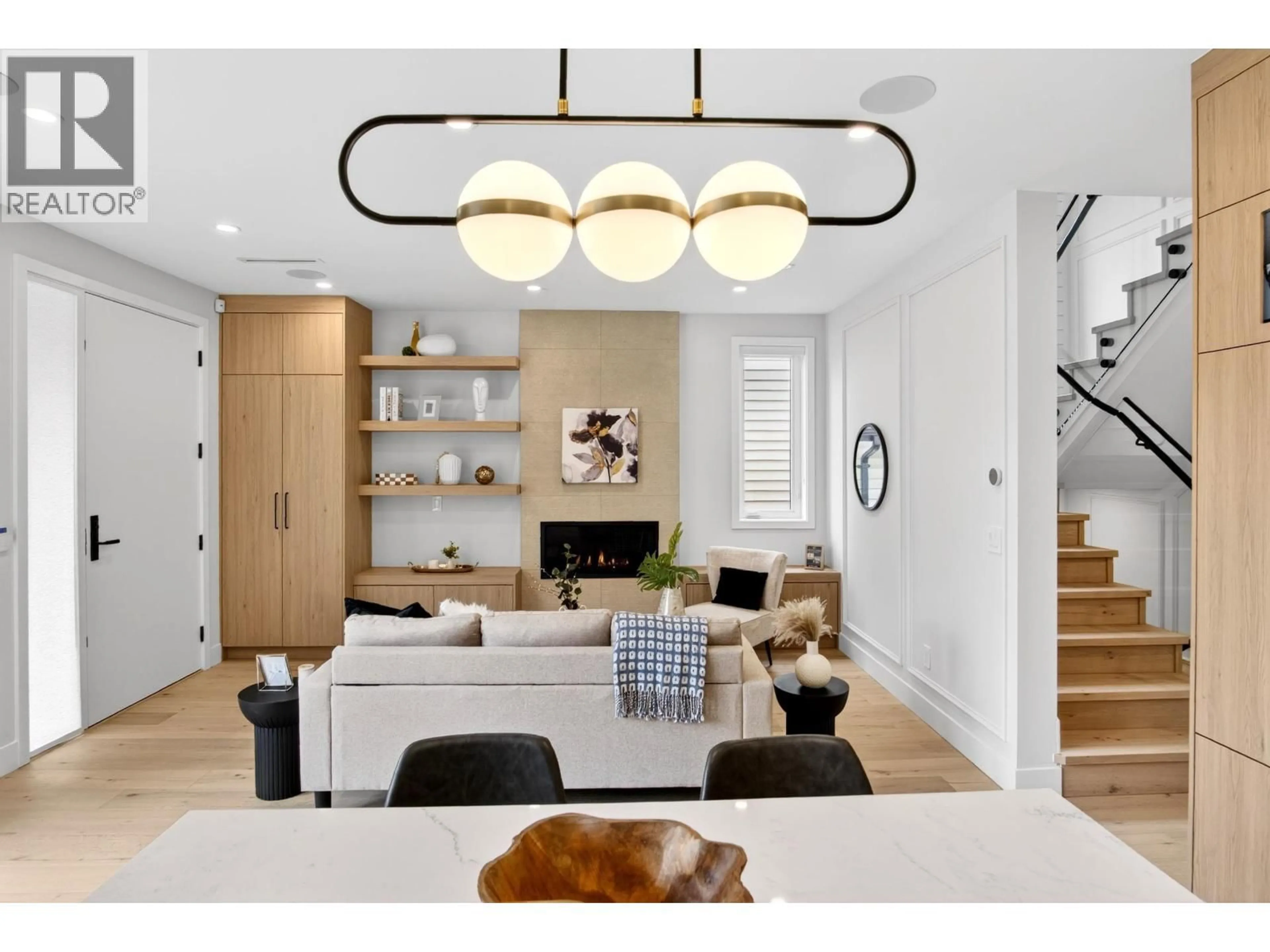 Living room with furniture, wood/laminate floor for 1 - 2741 7TH AVENUE, Vancouver British Columbia V5M1T8