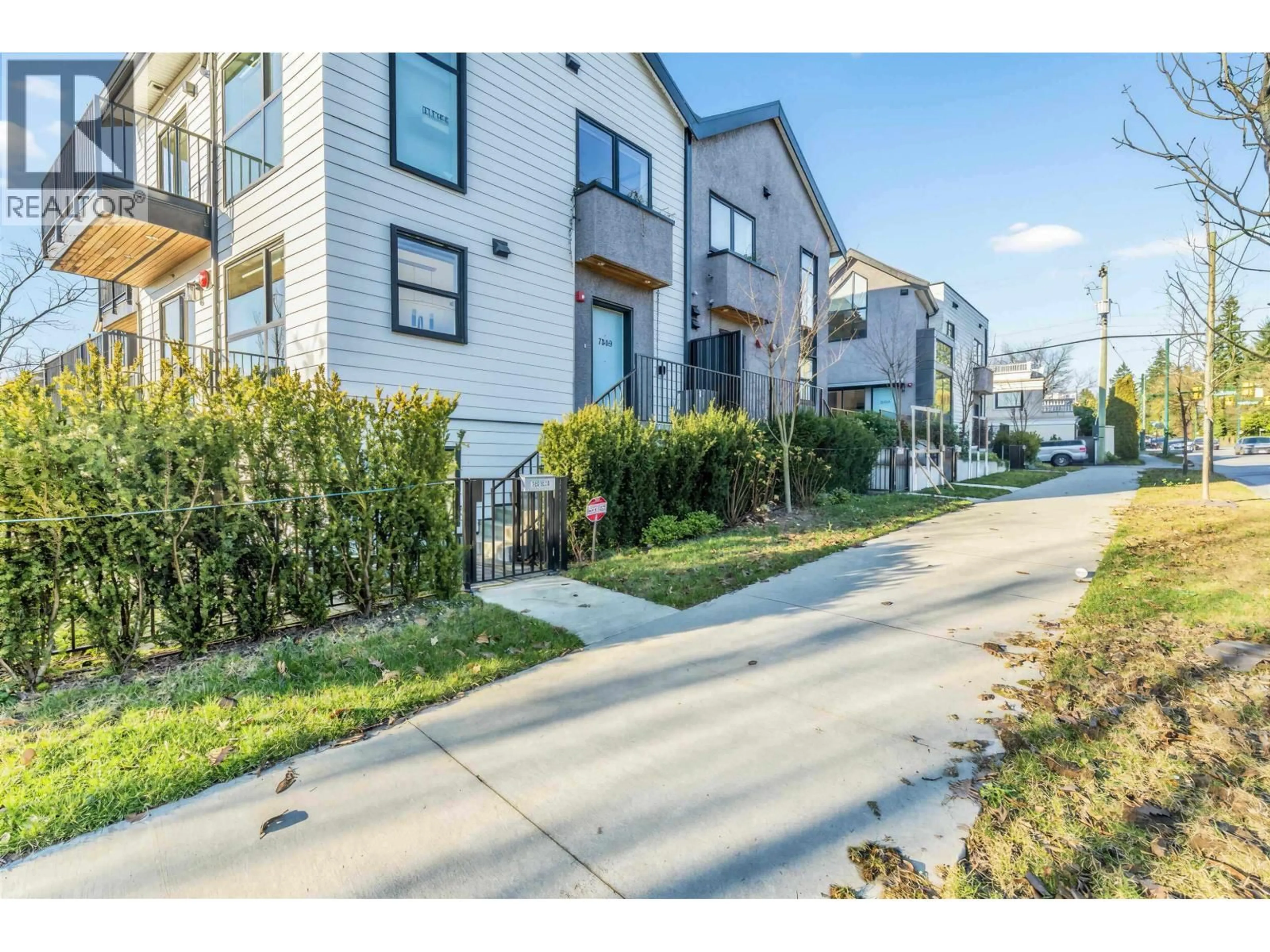 Unknown for 7357 OAK STREET, Vancouver British Columbia V6P1V9
