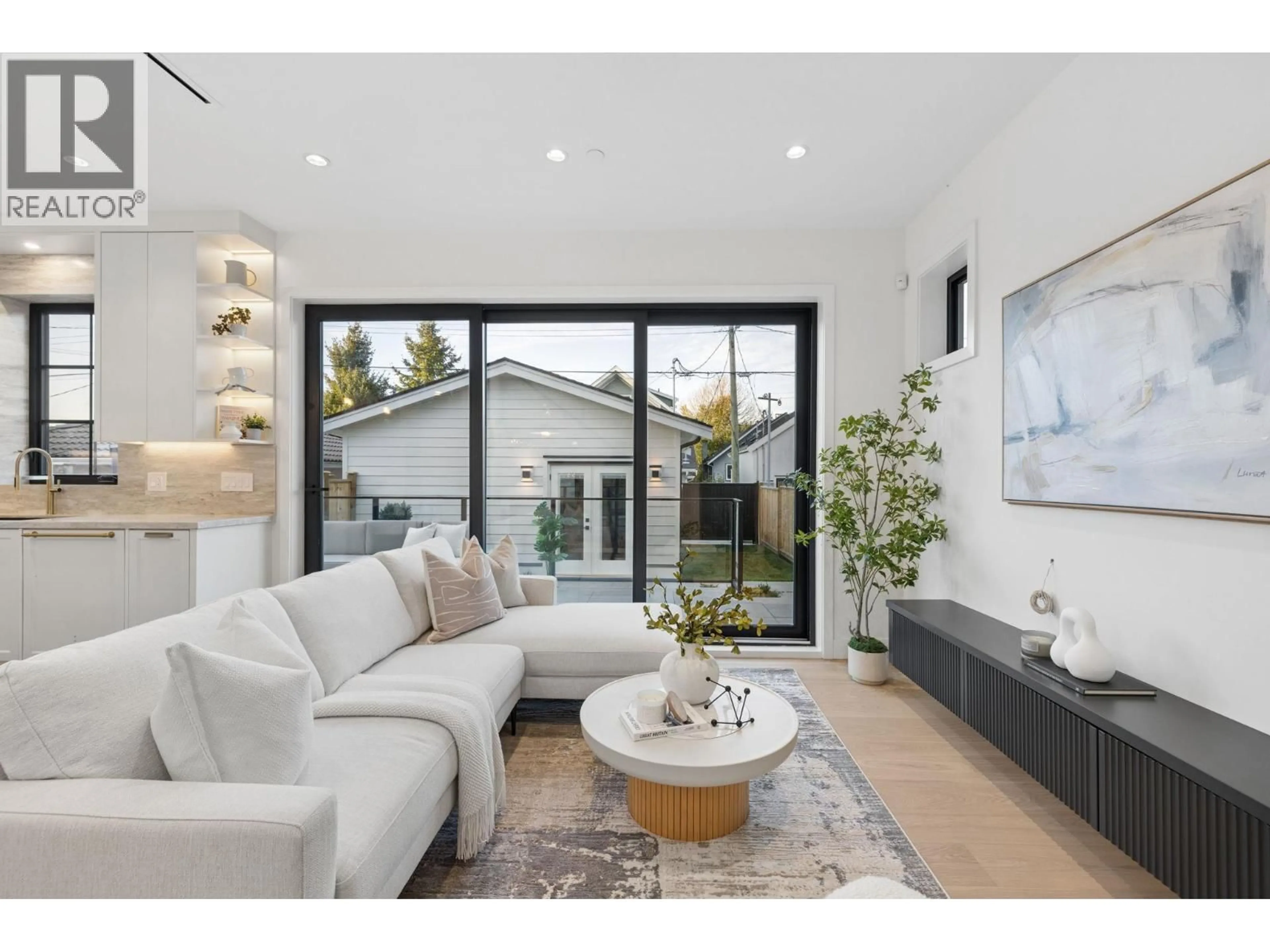 Living room with furniture, unknown for 2 - 2733 WILLIAM STREET, Vancouver British Columbia V5K2Y7
