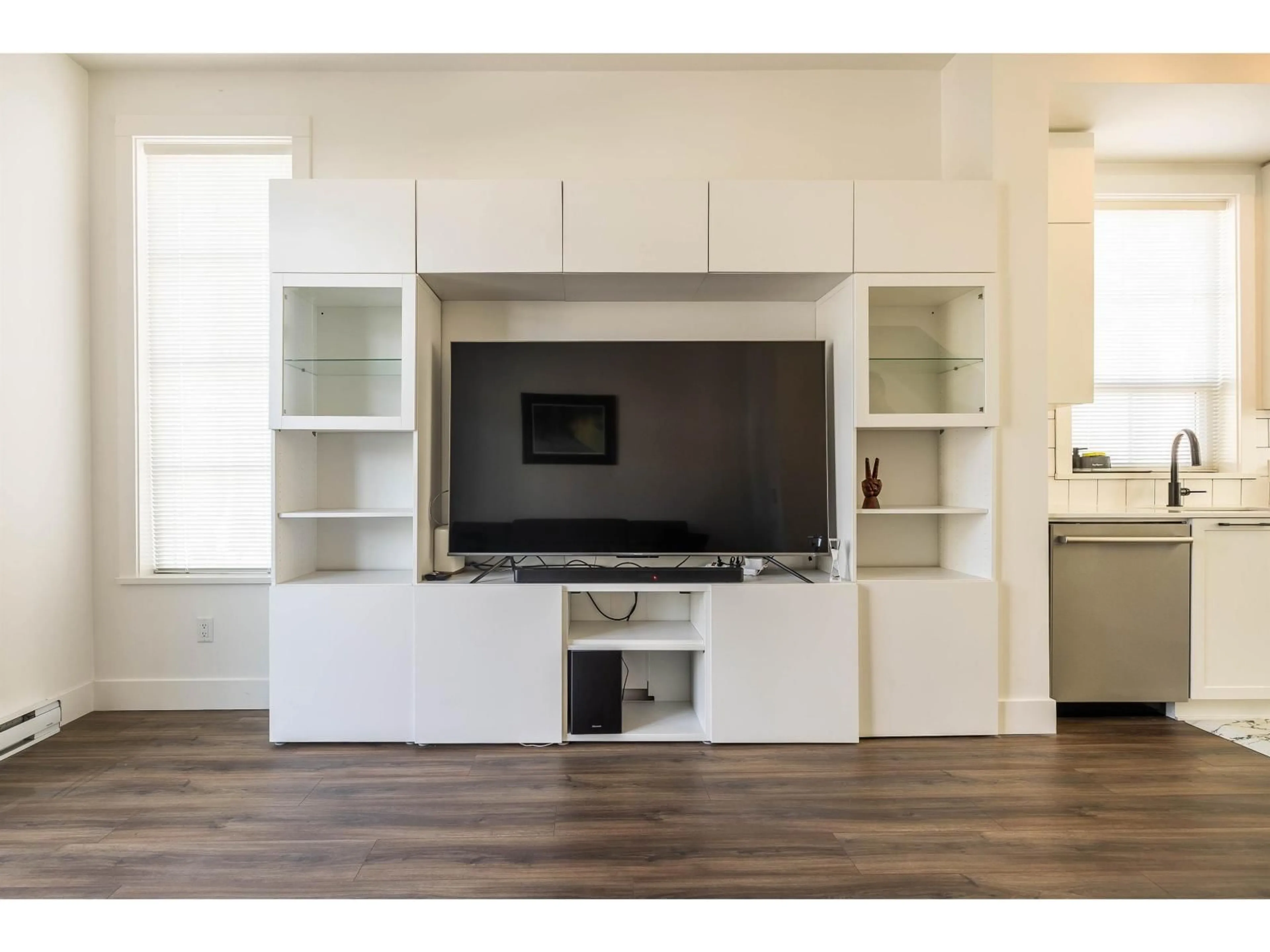 Home theater for 19 - 2838 LIVINGSTONE AVENUE, Abbotsford British Columbia V2T5P5