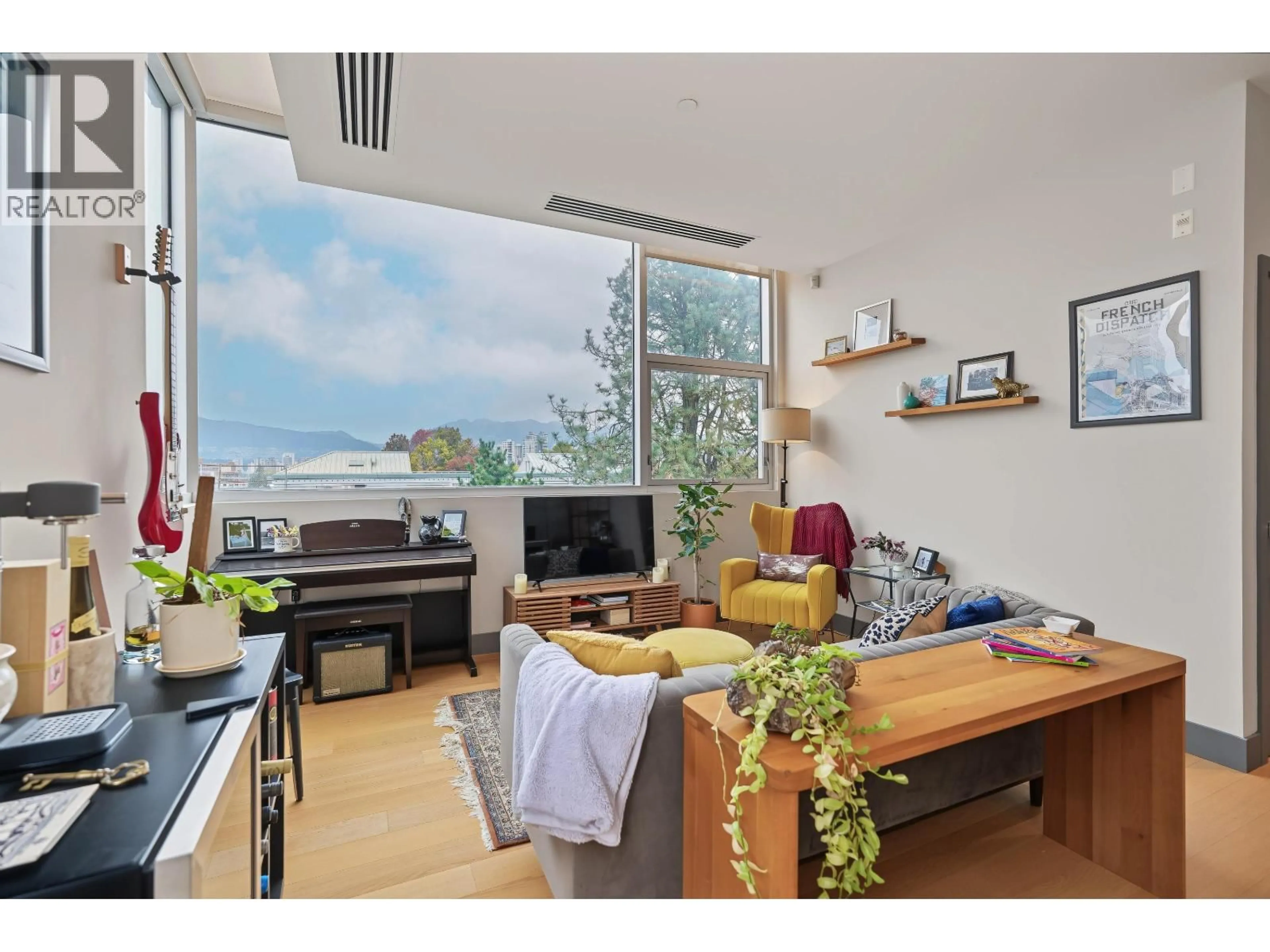 Unknown for 401 - 1510 6TH AVENUE, Vancouver British Columbia V6J1R2