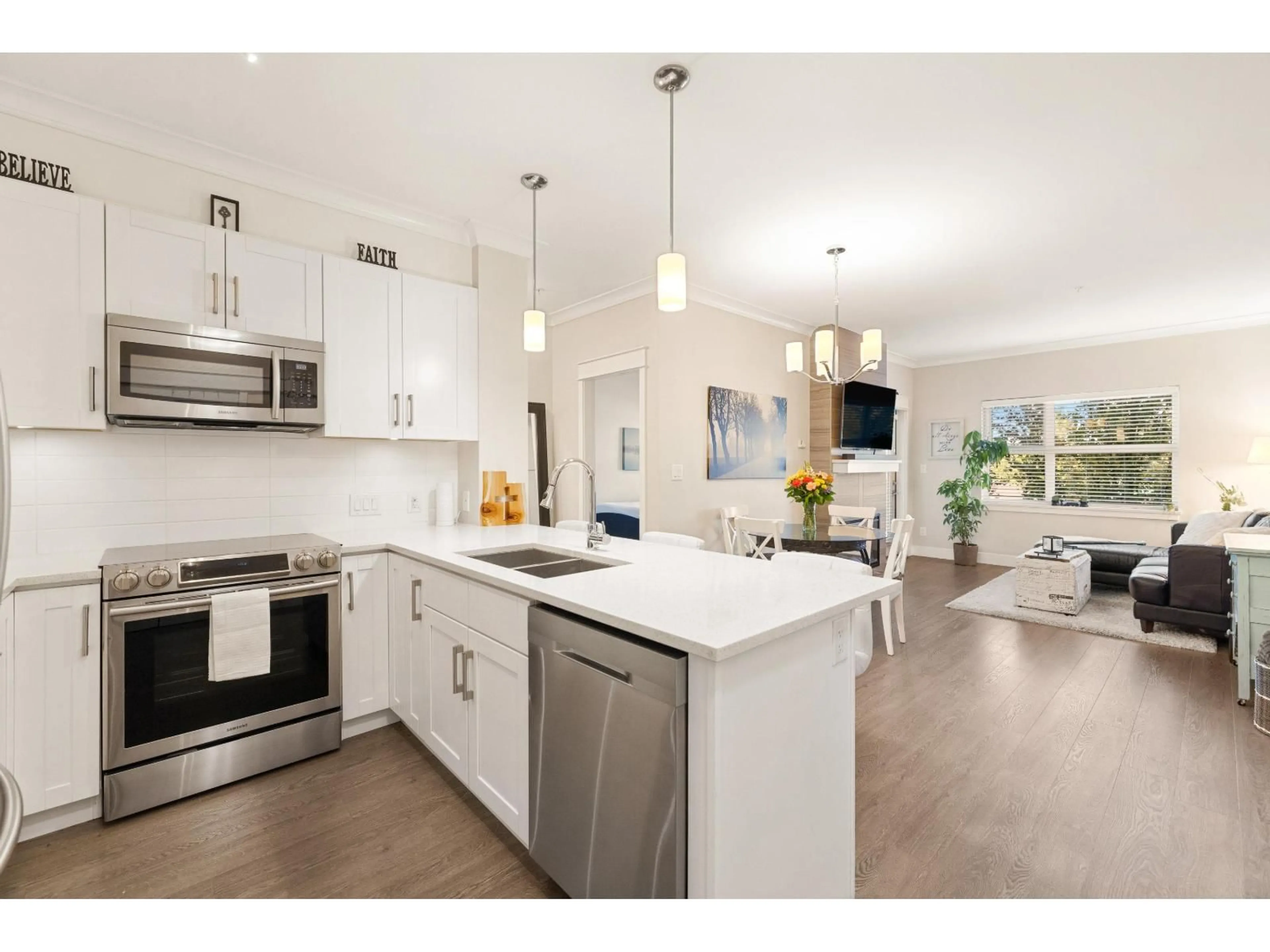 Open concept kitchen, unknown for 201 - 5020 221A STREET, Langley British Columbia V2Y0V5