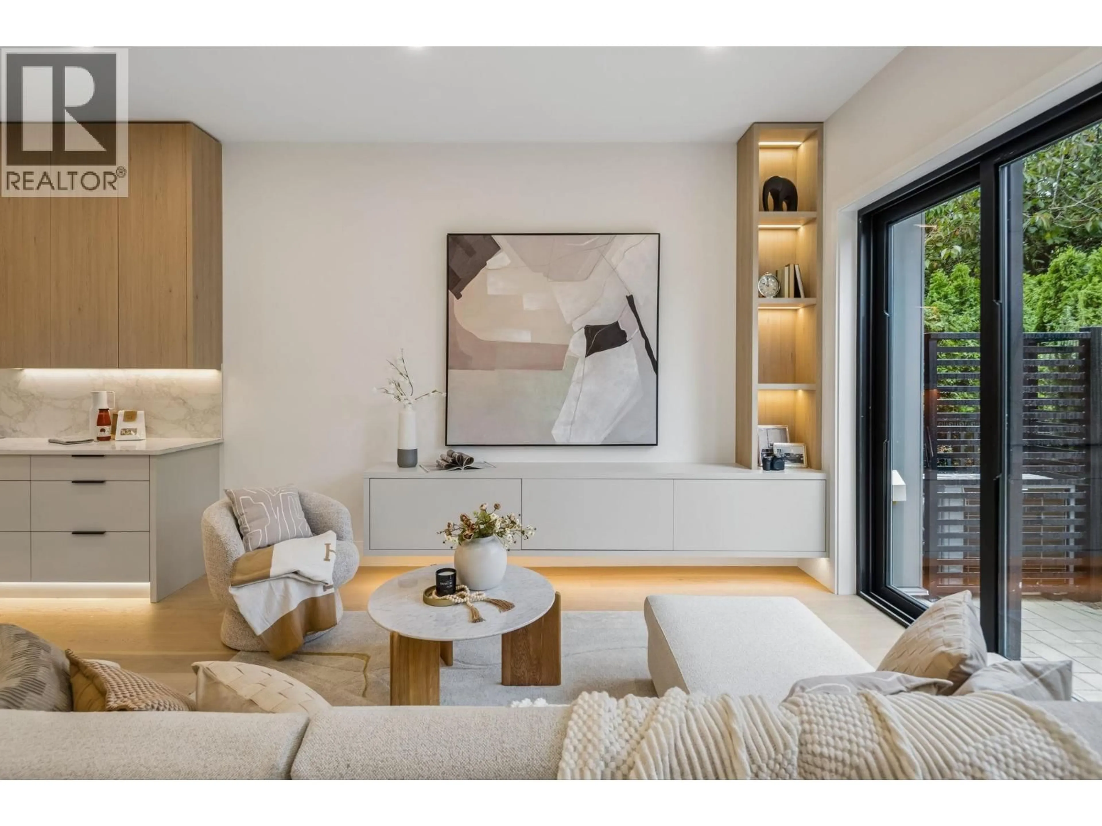 Living room with furniture, unknown for 2 - 936 57TH AVENUE, Vancouver British Columbia V6P1S3