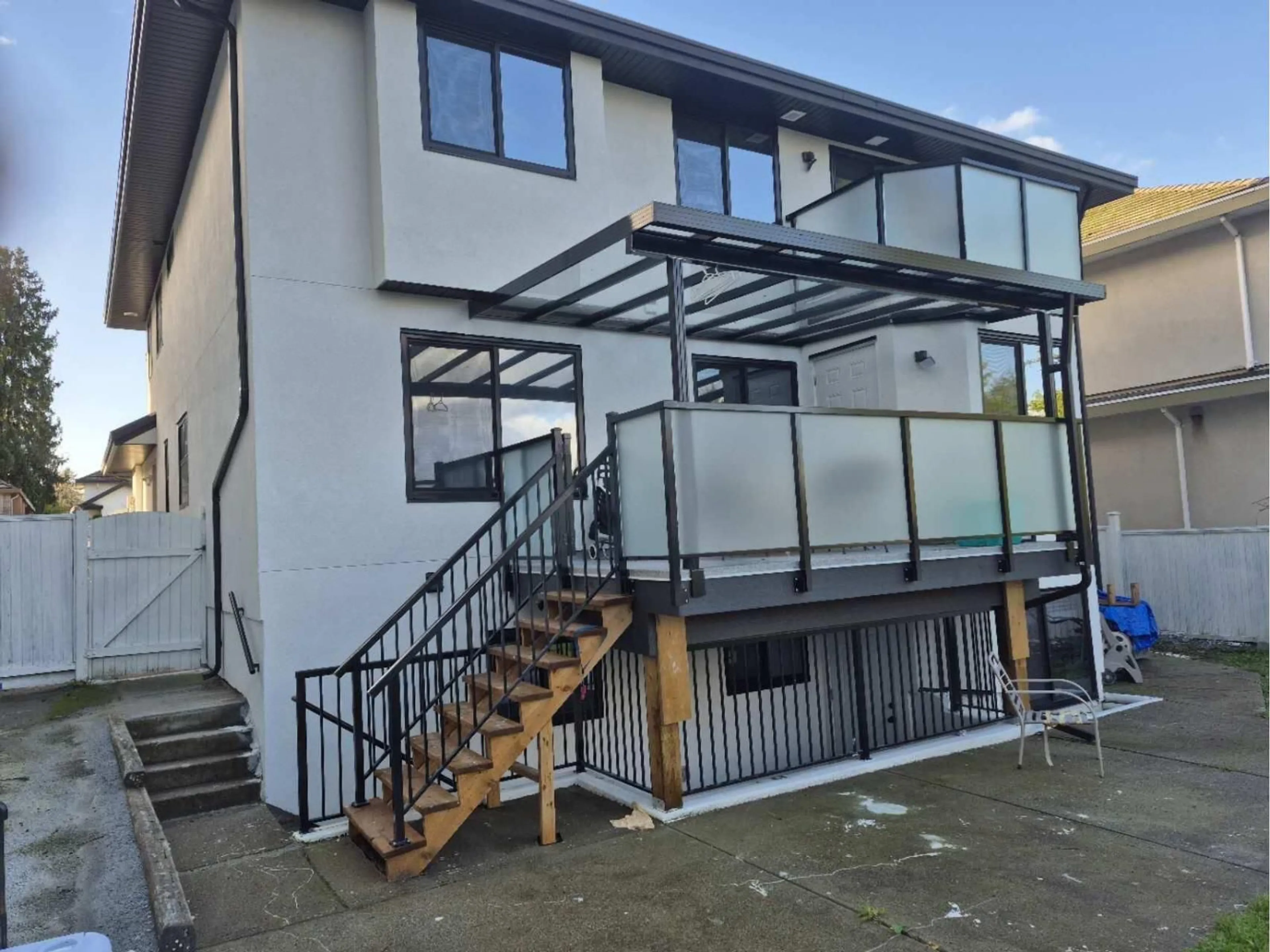 Unknown for 7622 147A STREET, Surrey British Columbia V3S8Z3