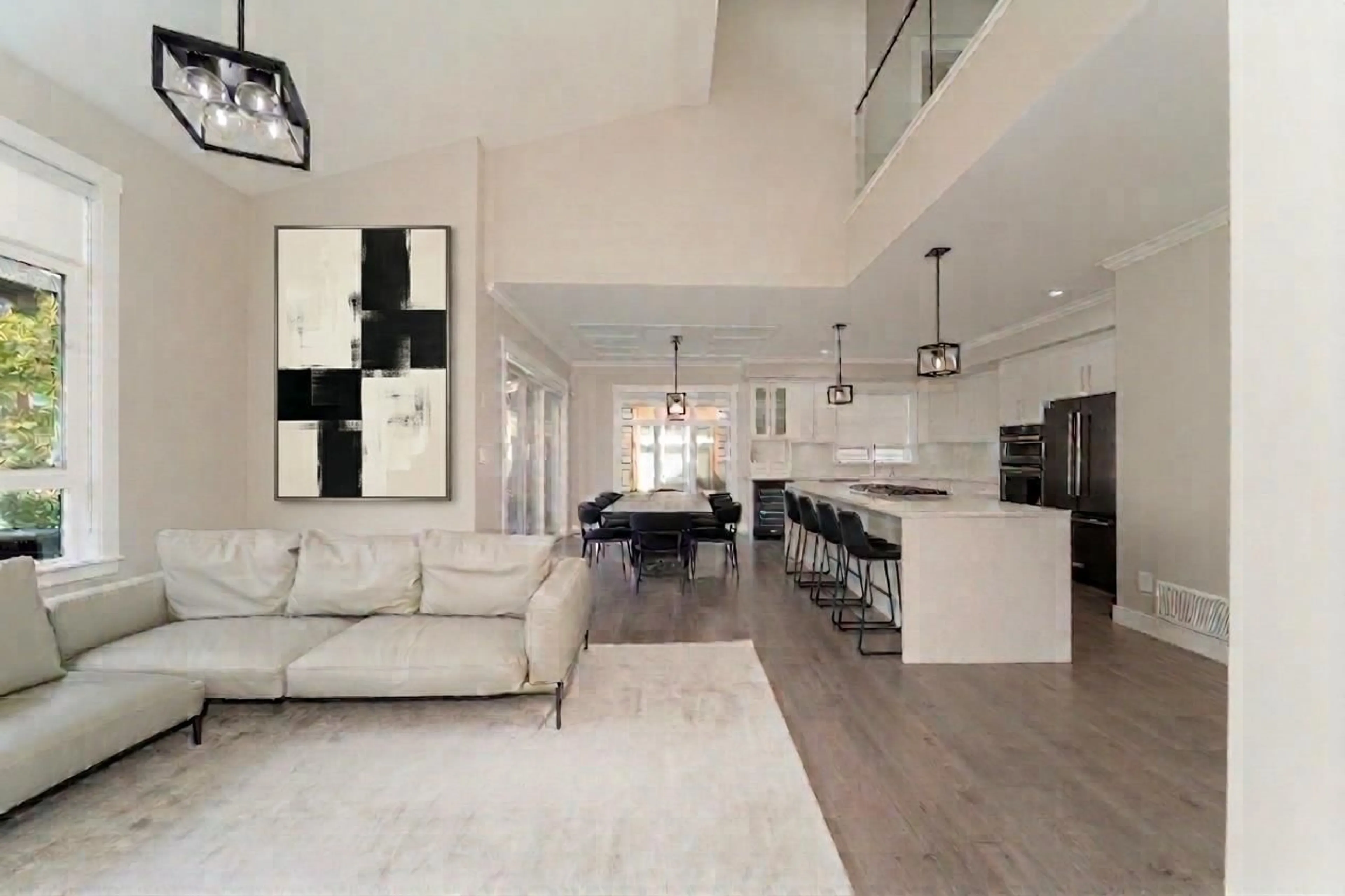 Open concept kitchen, unknown for 17033 FRASER HIGHWAY, Surrey British Columbia V4N6V2