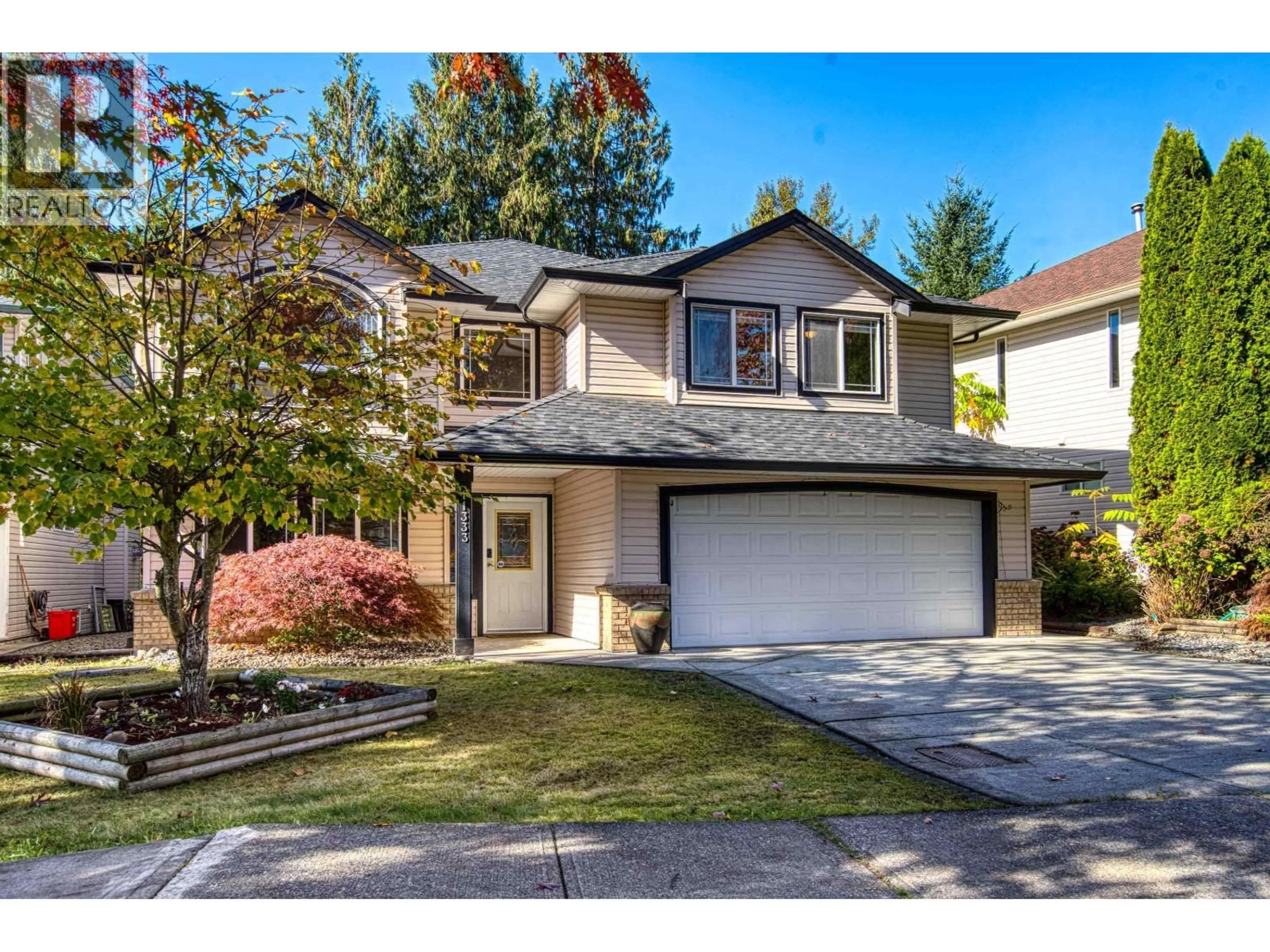 Home with vinyl exterior material, street for 11333 238 STREET, Maple Ridge British Columbia V2W1V4