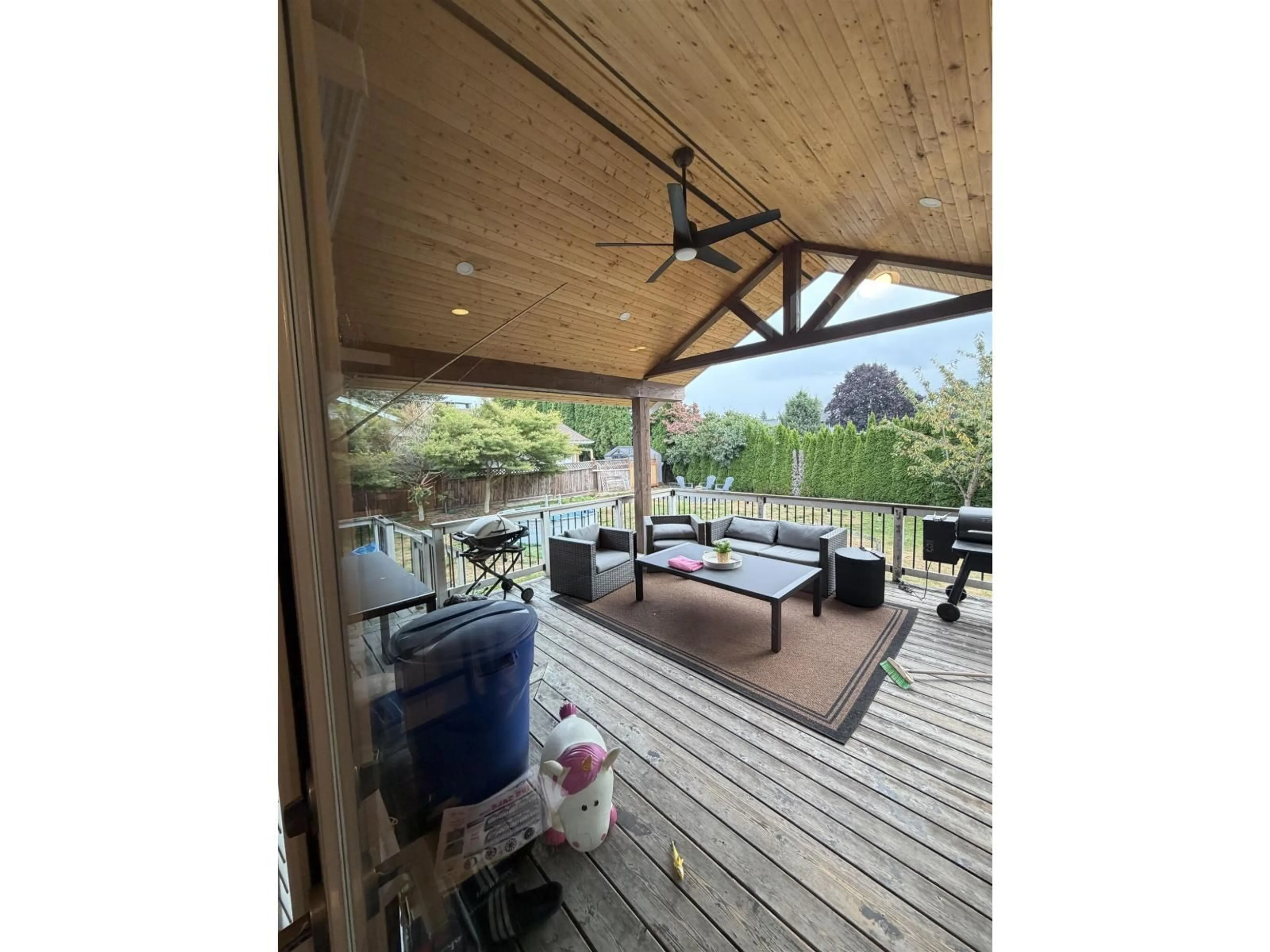 Patio, water/lake/river/ocean view for 6992 CENTENNIAL DRIVE, Chilliwack British Columbia V2R4C7