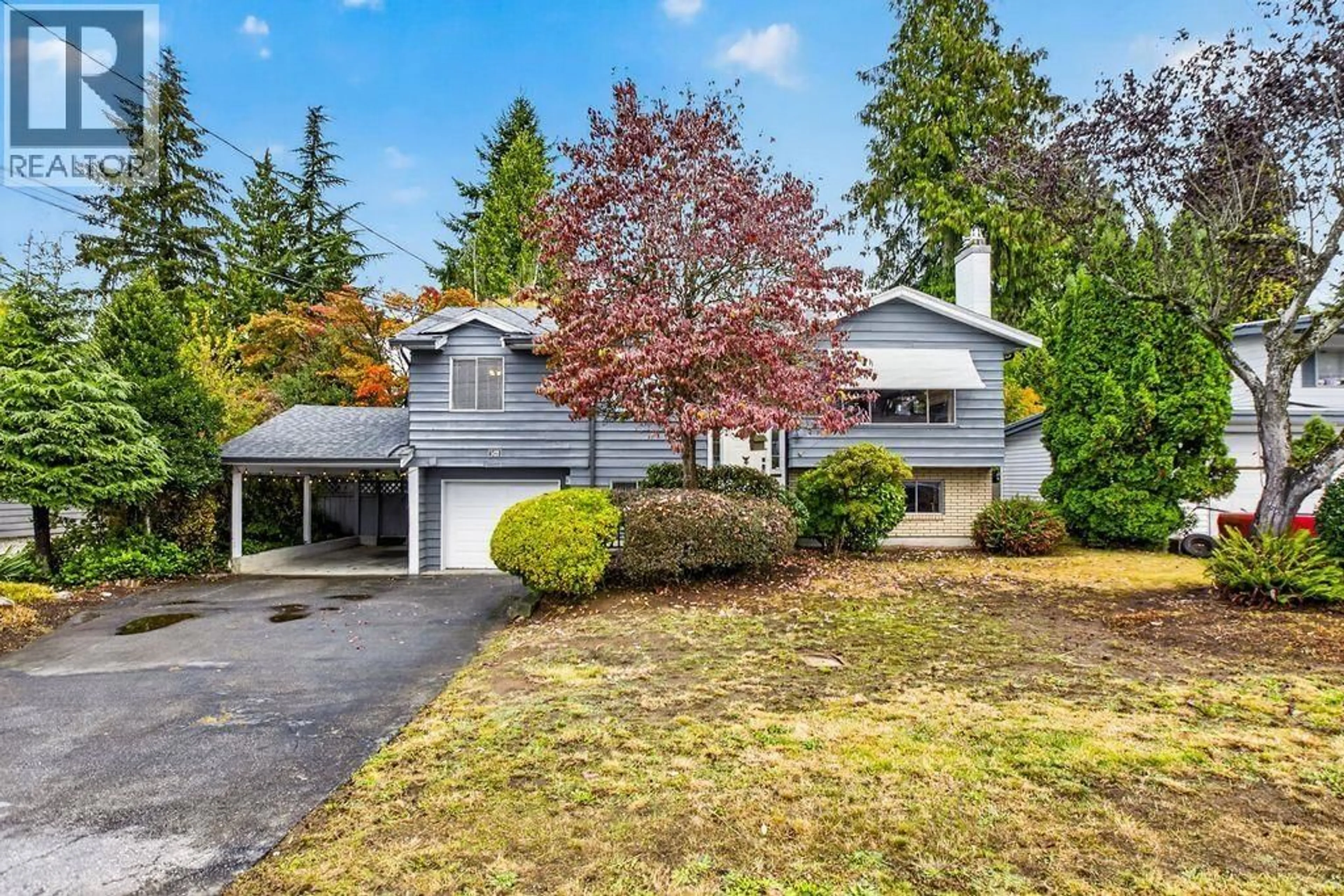 Home with vinyl exterior material, street for 1423 REGAN AVENUE, Coquitlam British Columbia V3J3B6