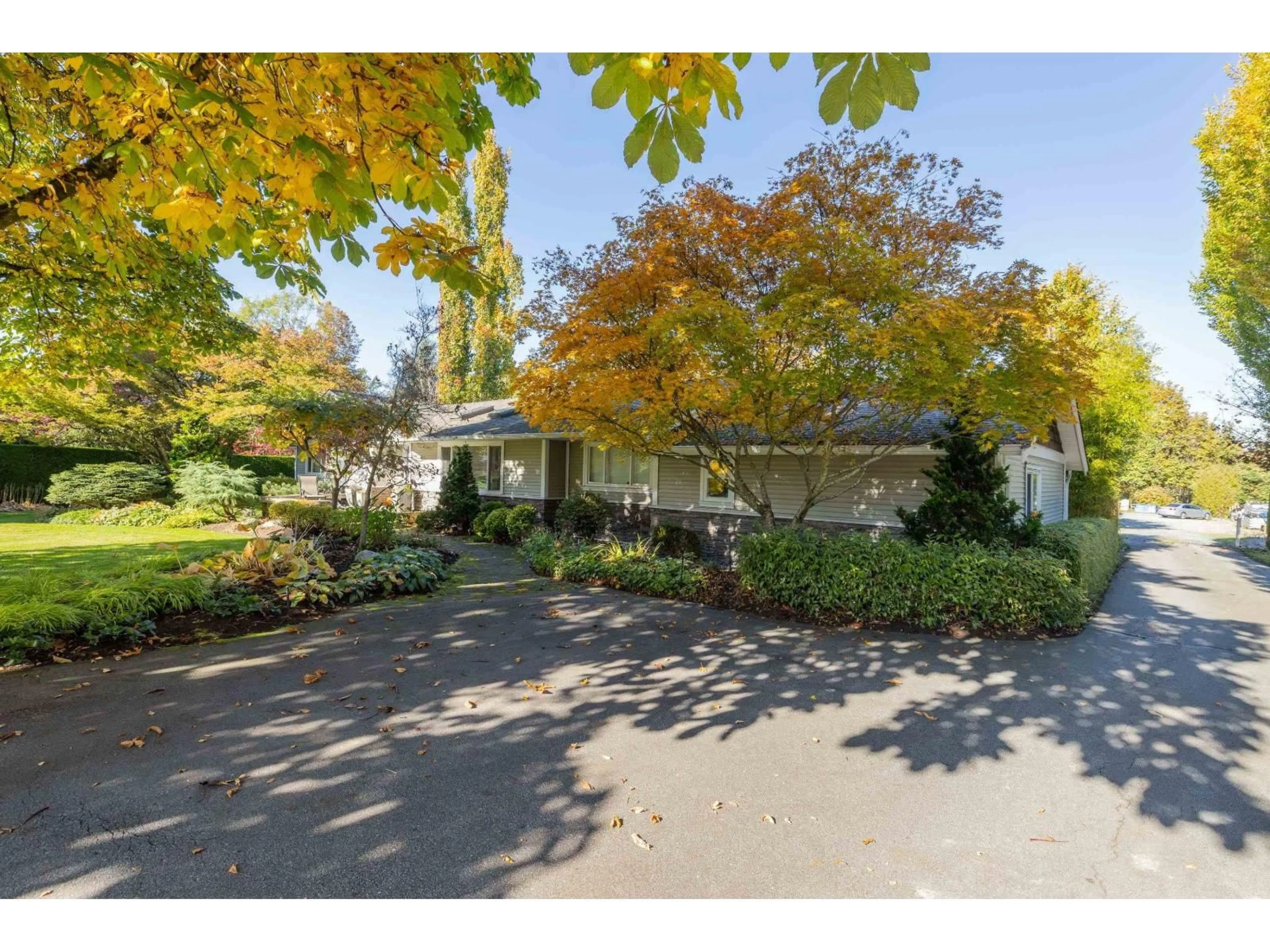 A pic from outside/outdoor area/front of a property/back of a property/a pic from drone, street for 23293 34A AVENUE, Langley British Columbia V2Z2H6