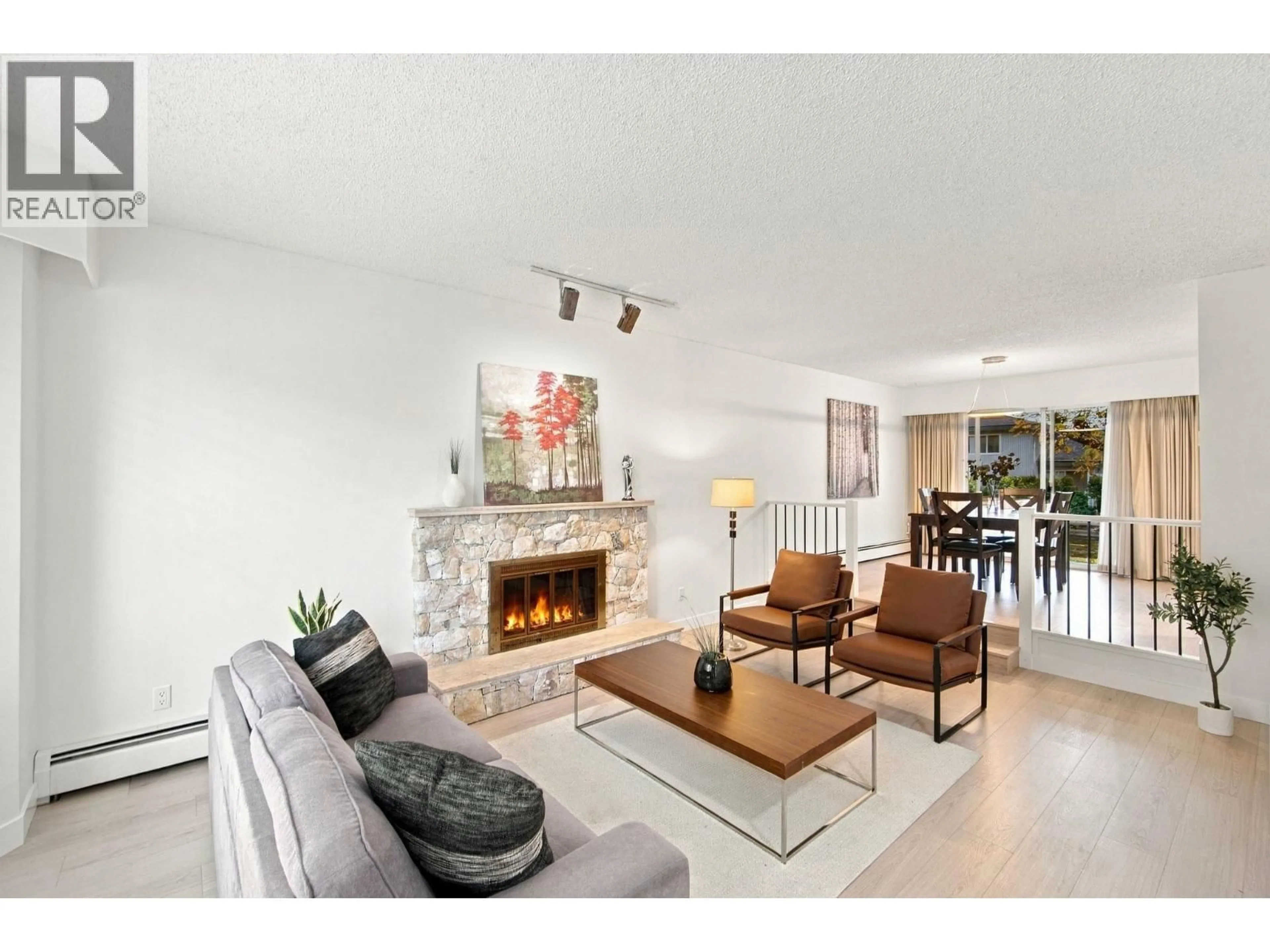 Living room with furniture, unknown for 657 POIRIER STREET, Coquitlam British Columbia V3J7M5