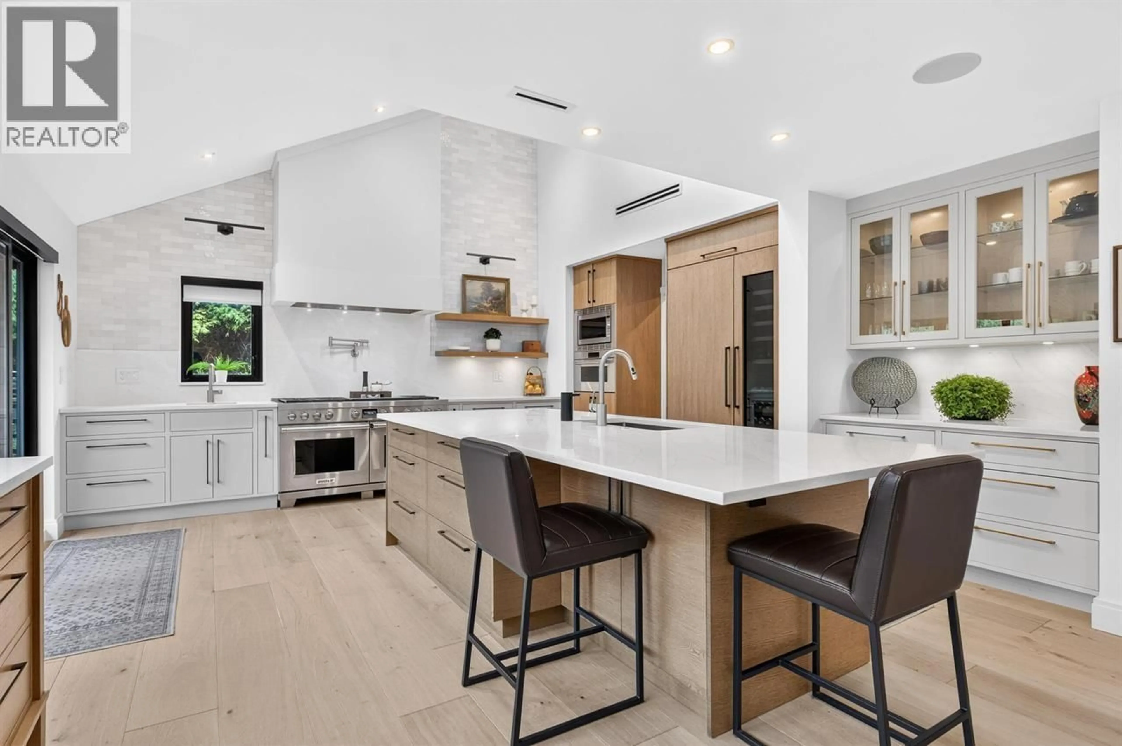 Contemporary kitchen, ceramic/tile floor for 6356 PALACE PLACE, Burnaby British Columbia V5E1Z7