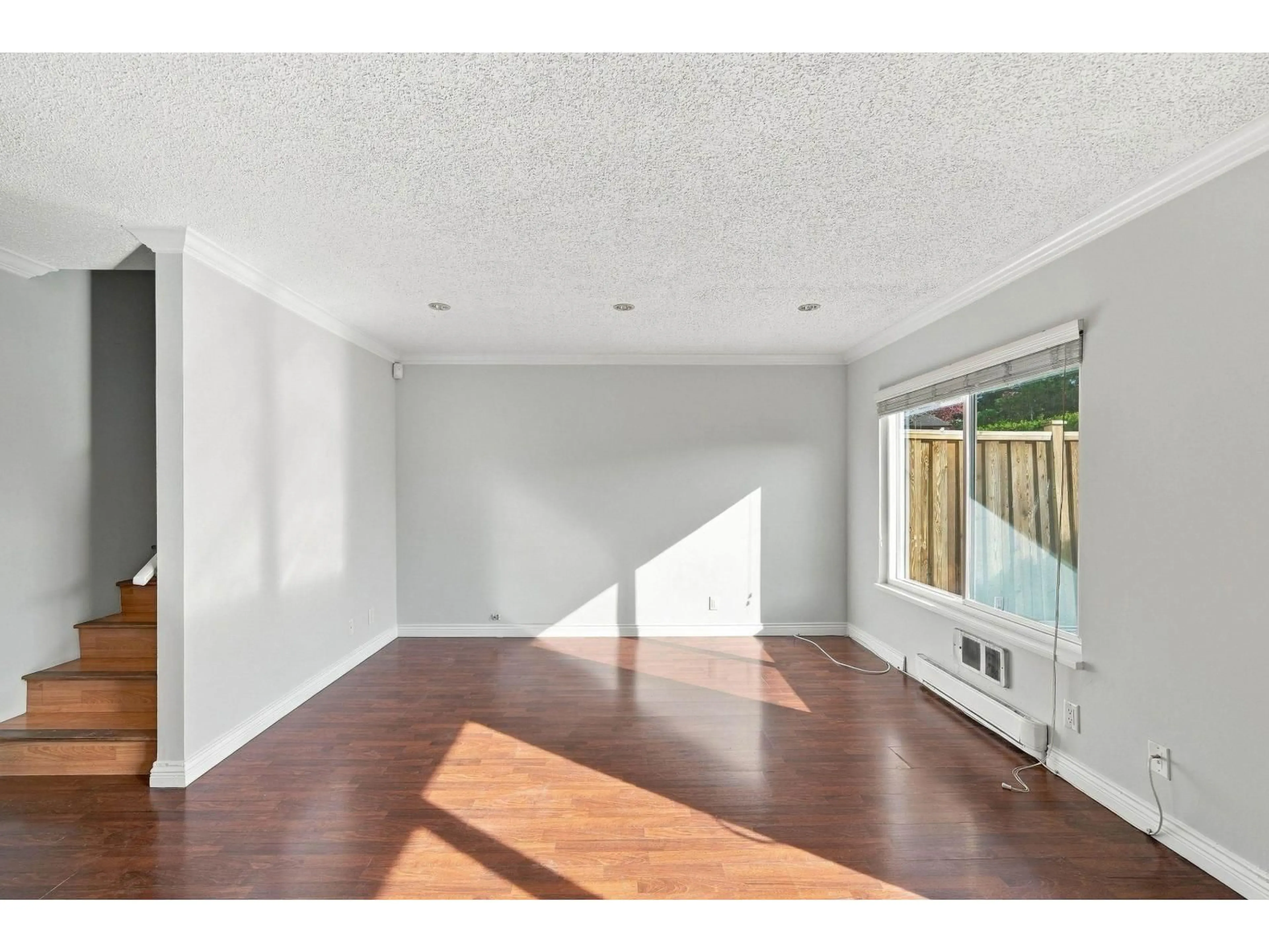 A pic of a room for 75 - 13880 74 AVENUE, Surrey British Columbia V3W7E6