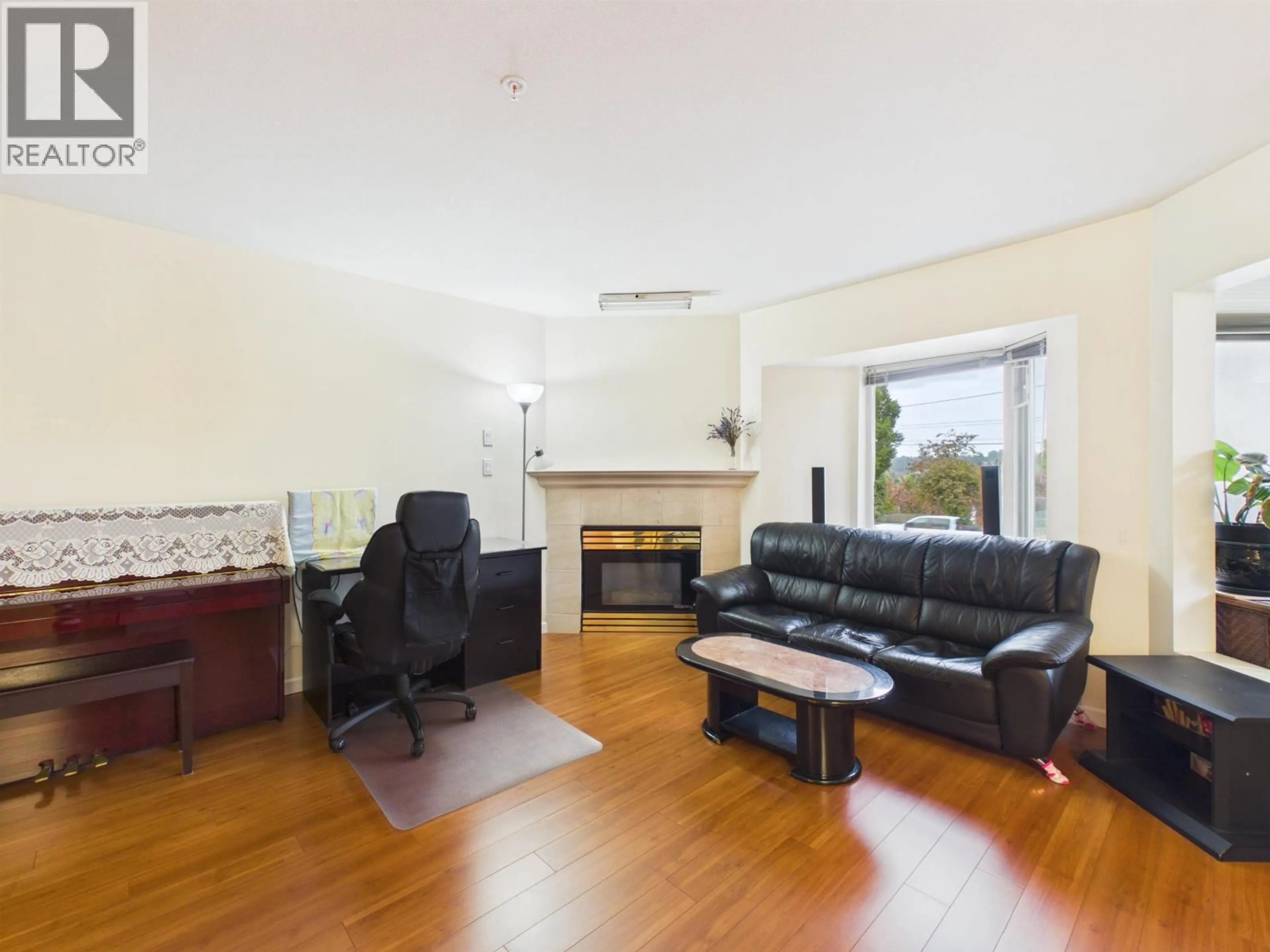 Living room with furniture, unknown for 208 - 2677 BROADWAY STREET, Vancouver British Columbia V5M1Y6