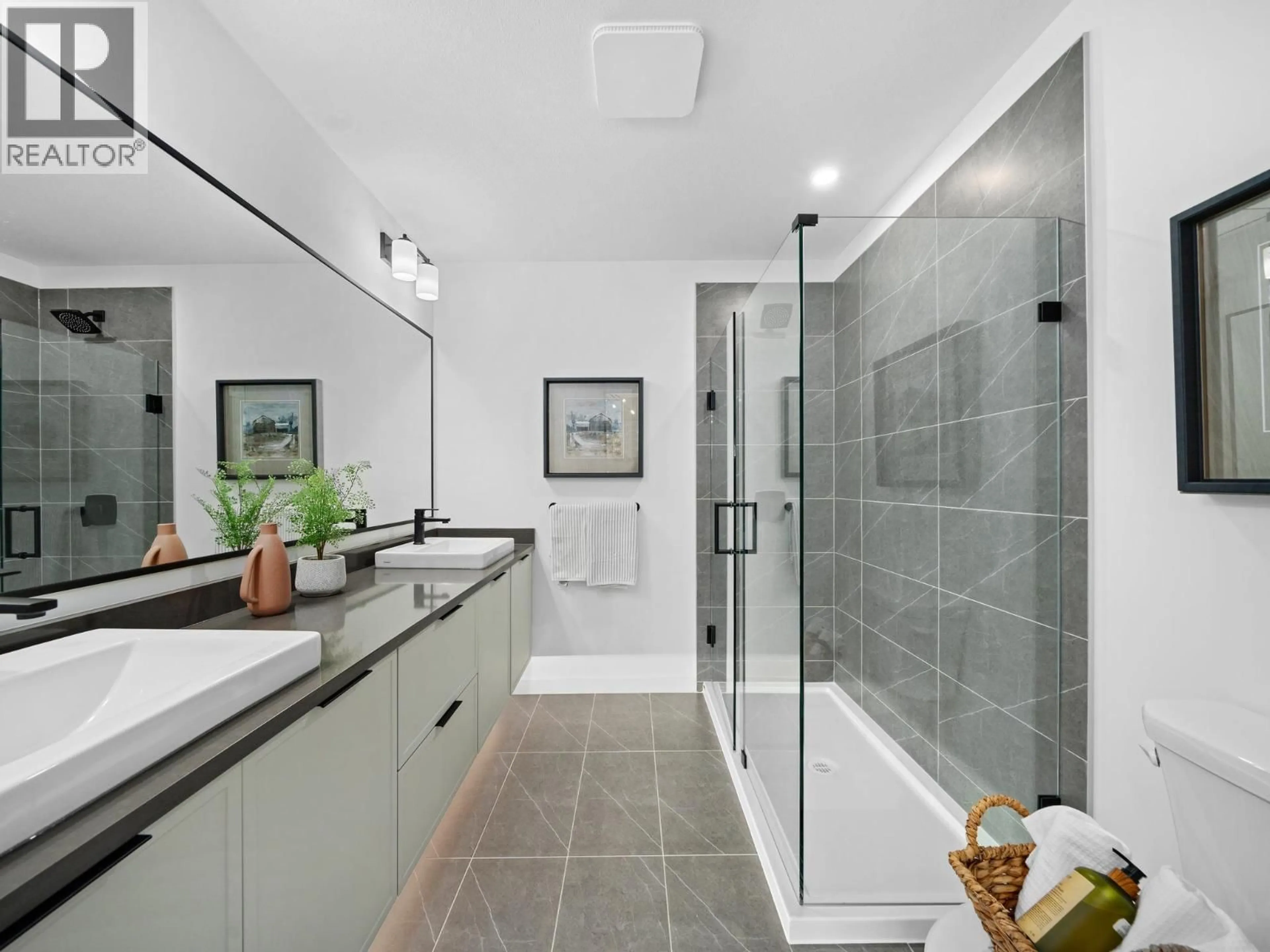Contemporary bathroom, ceramic/tile floor for 78 - 24951 112 AVENUE, Maple Ridge British Columbia V0V0V0