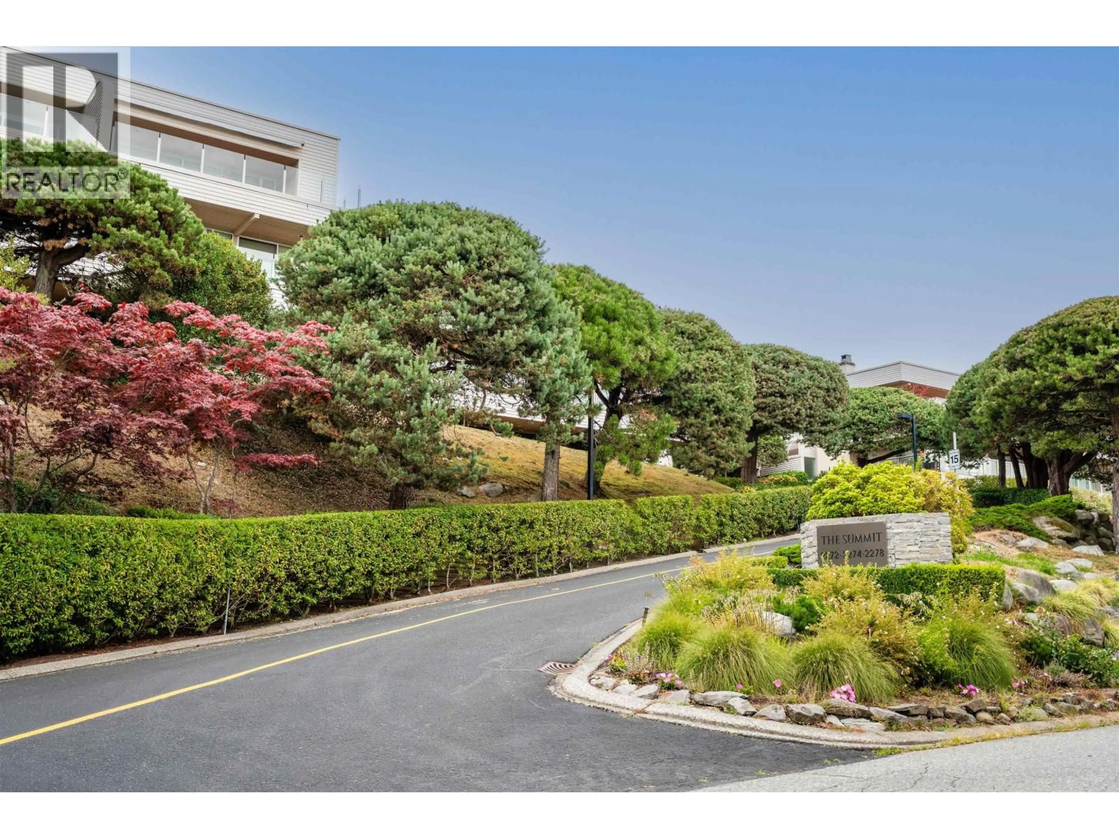 Unknown for 1 - 2278 FOLKESTONE WAY, West Vancouver British Columbia V7S2X7
