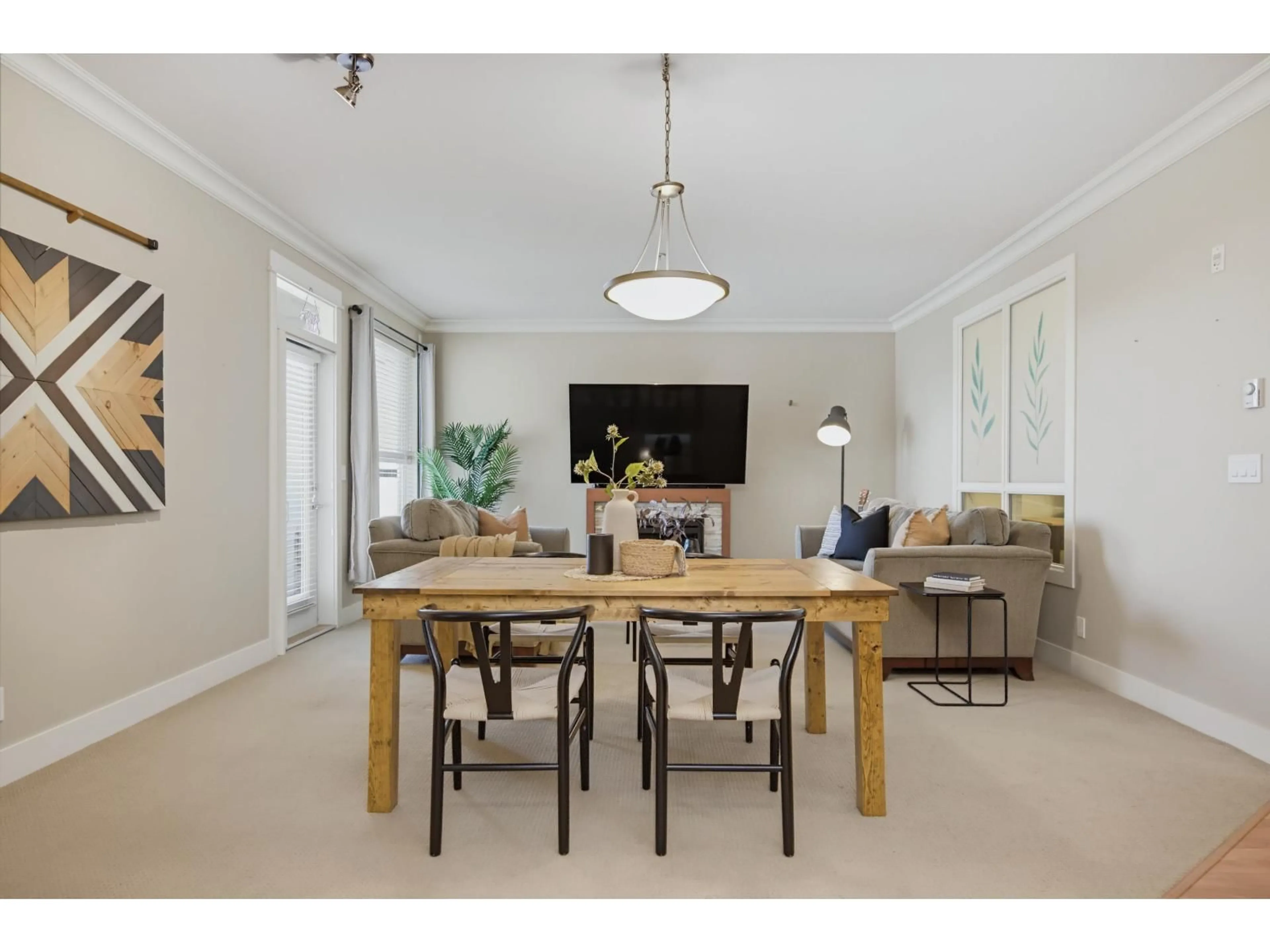 Dining room, wood/laminate floor for 409 - 5430 201 STREET, Langley British Columbia V3A0A2