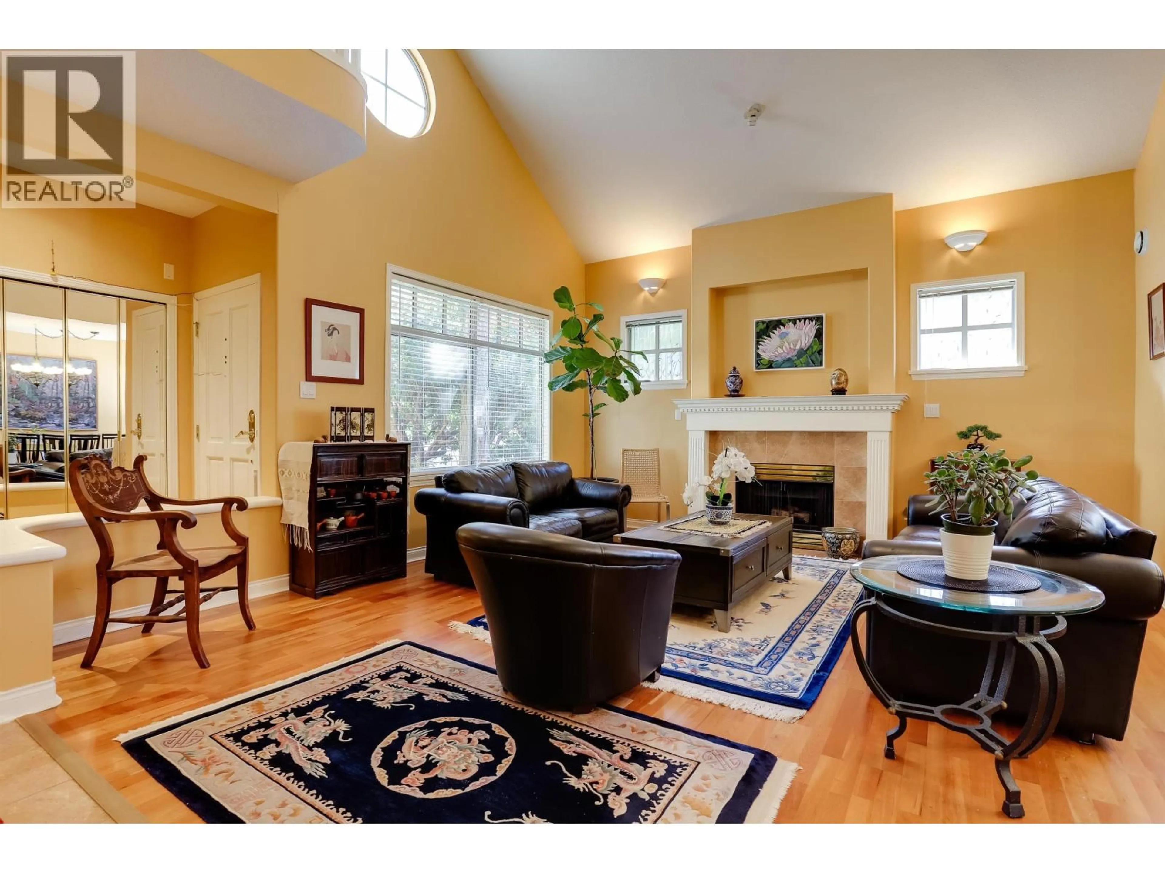 Living room with furniture, unknown for 24 - 5650 HAMPTON PLACE, Vancouver British Columbia V6T2G5