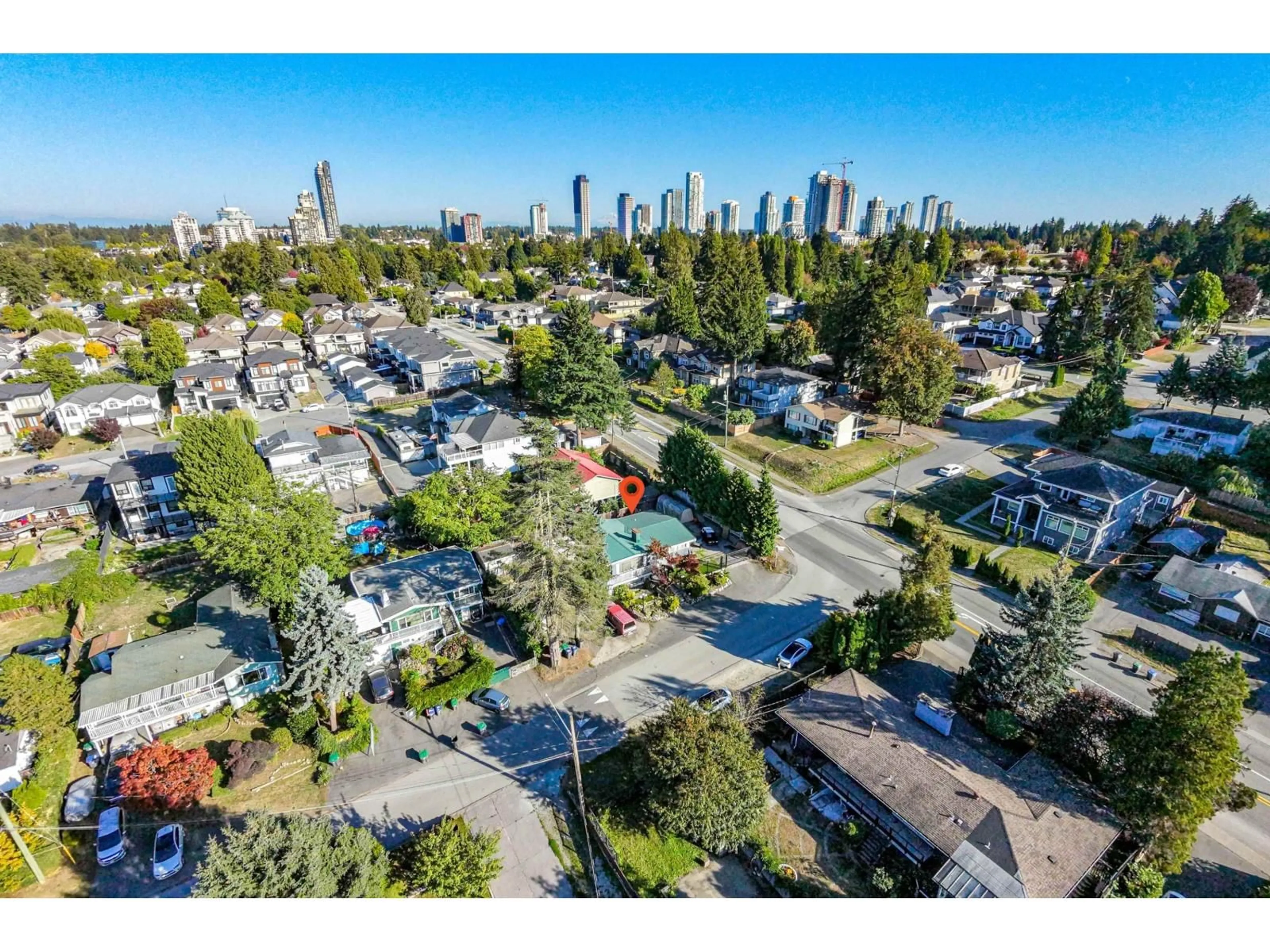 A pic from outside/outdoor area/front of a property/back of a property/a pic from drone, city buildings view from balcony for 10810 129 STREET, Surrey British Columbia V3T3H8