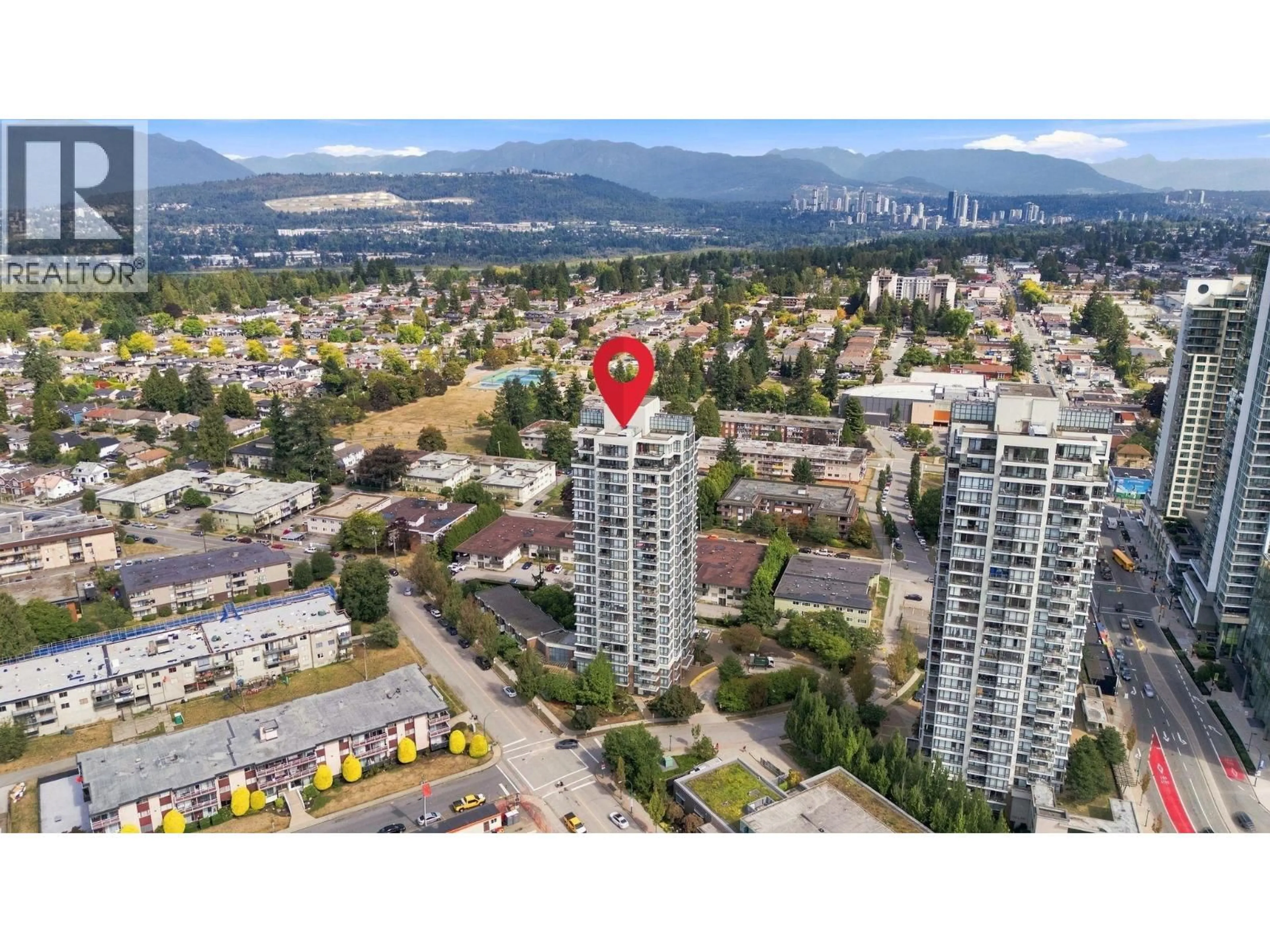 A pic from outside/outdoor area/front of a property/back of a property/a pic from drone, city buildings view from balcony for 2101 - 7325 ARCOLA STREET, Burnaby British Columbia V5E0A8