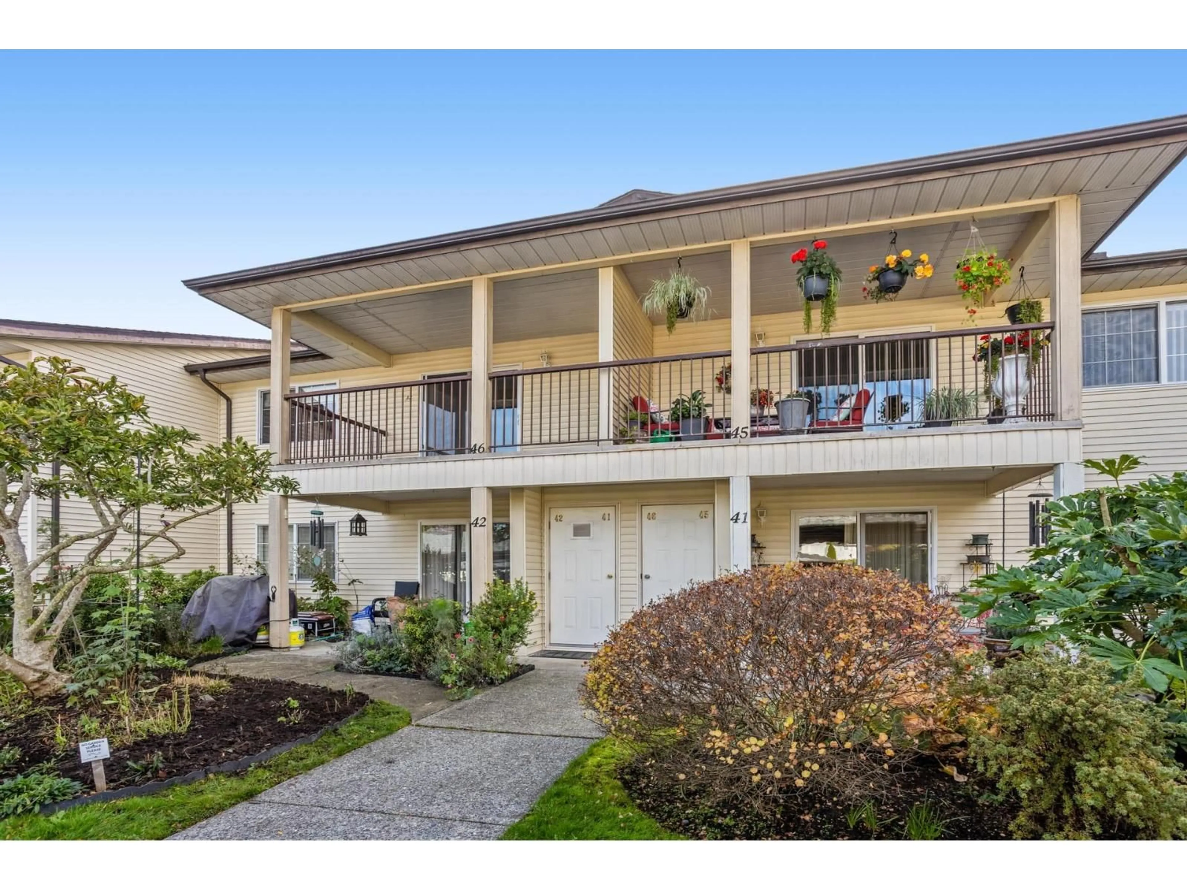 Unknown for 46 - 6467 197 STREET, Langley British Columbia V2Y1K7