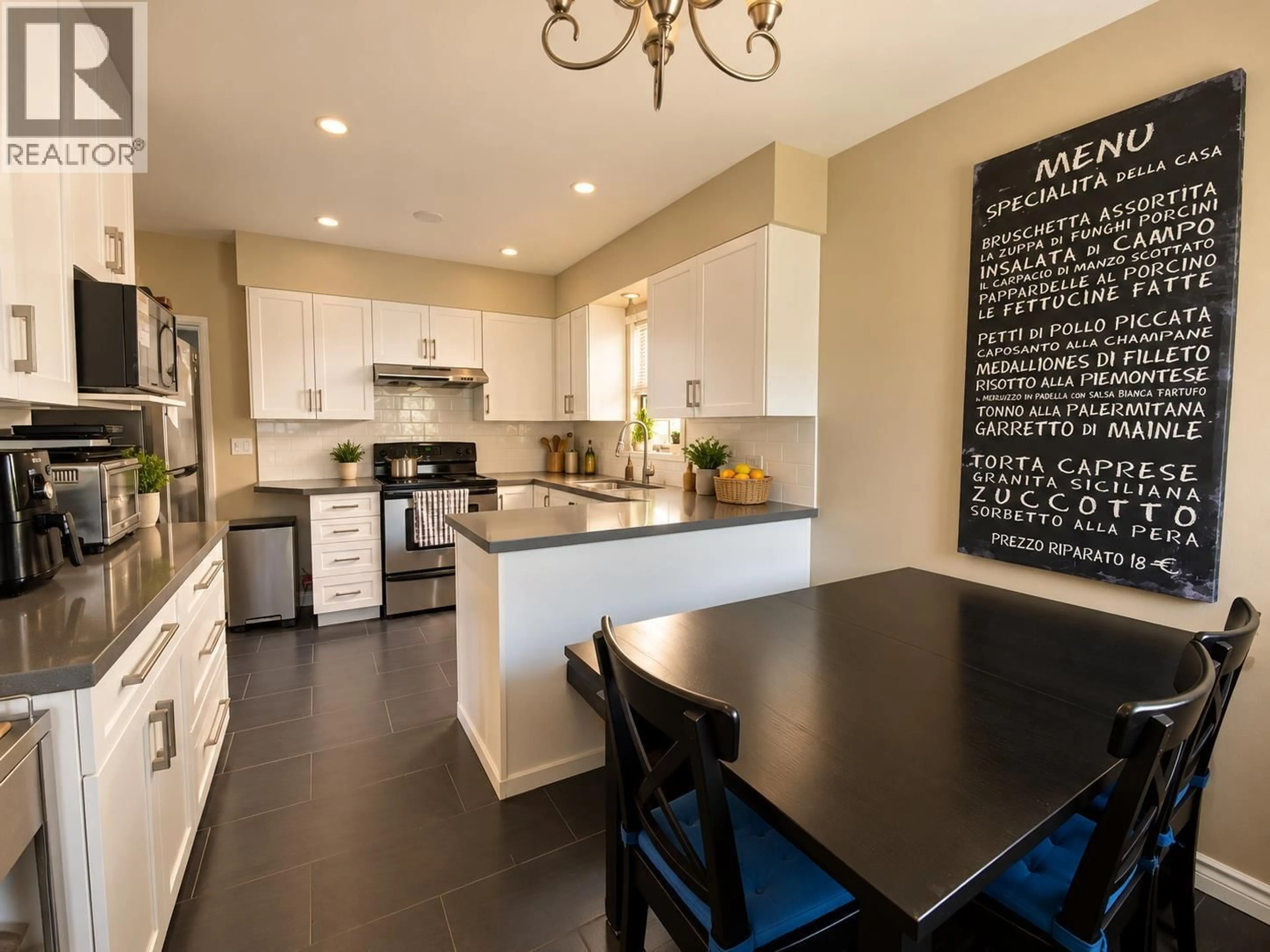 Open concept kitchen, unknown for 4676 COMMERCIAL STREET, Vancouver British Columbia V5N4G6