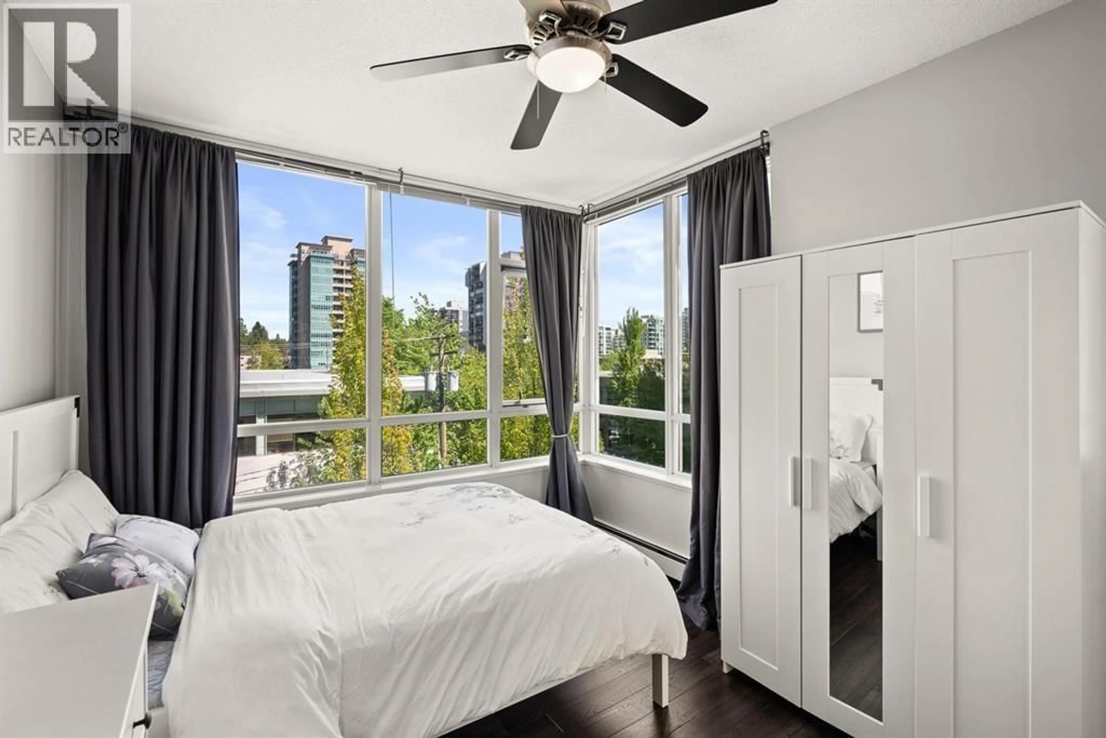 Bedroom with bed, unknown for 405 - 120 16 STREET, North Vancouver British Columbia V7M3N6