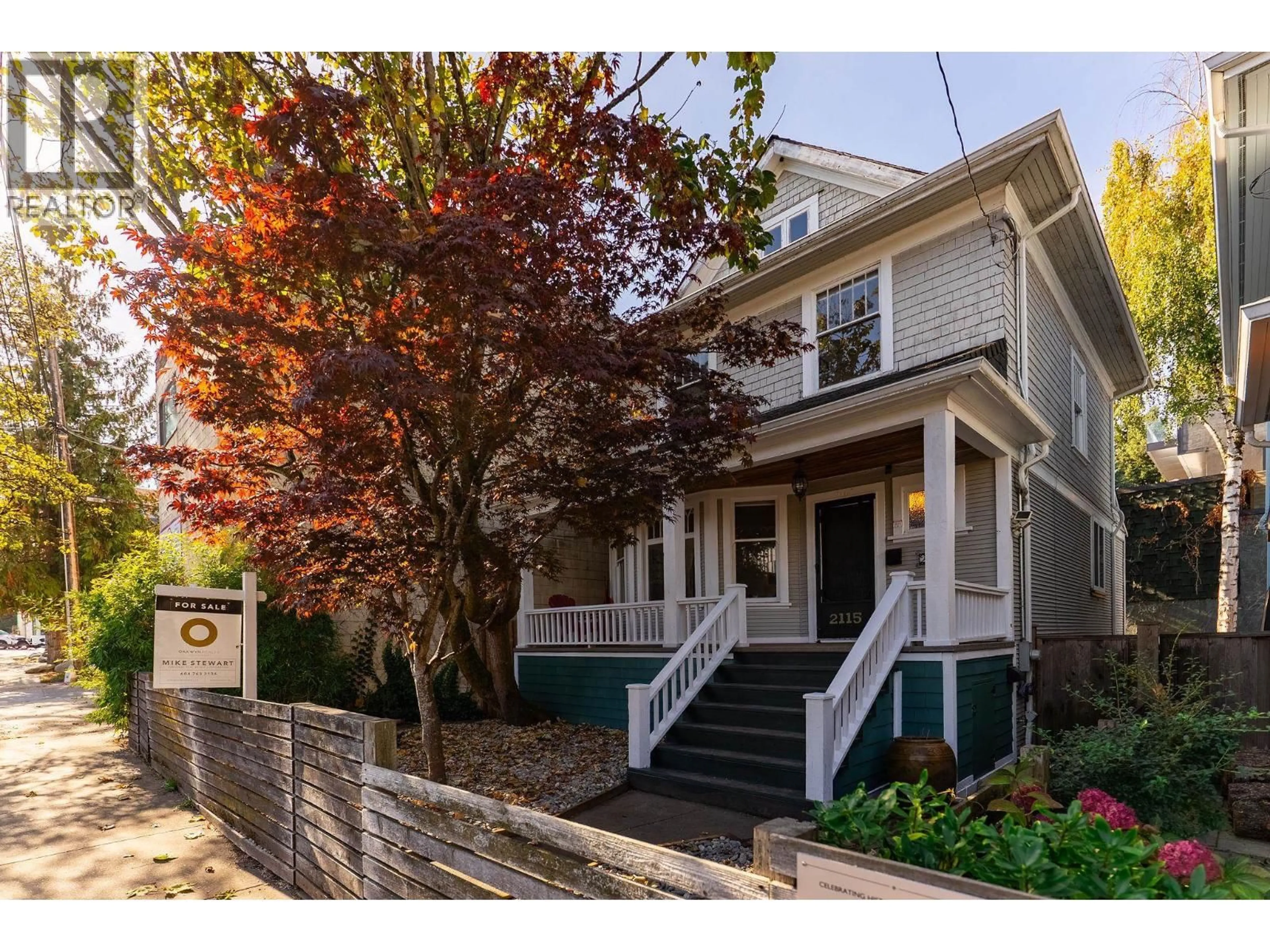 Home with vinyl exterior material, street for 2115 COLUMBIA STREET, Vancouver British Columbia V5Y3E2