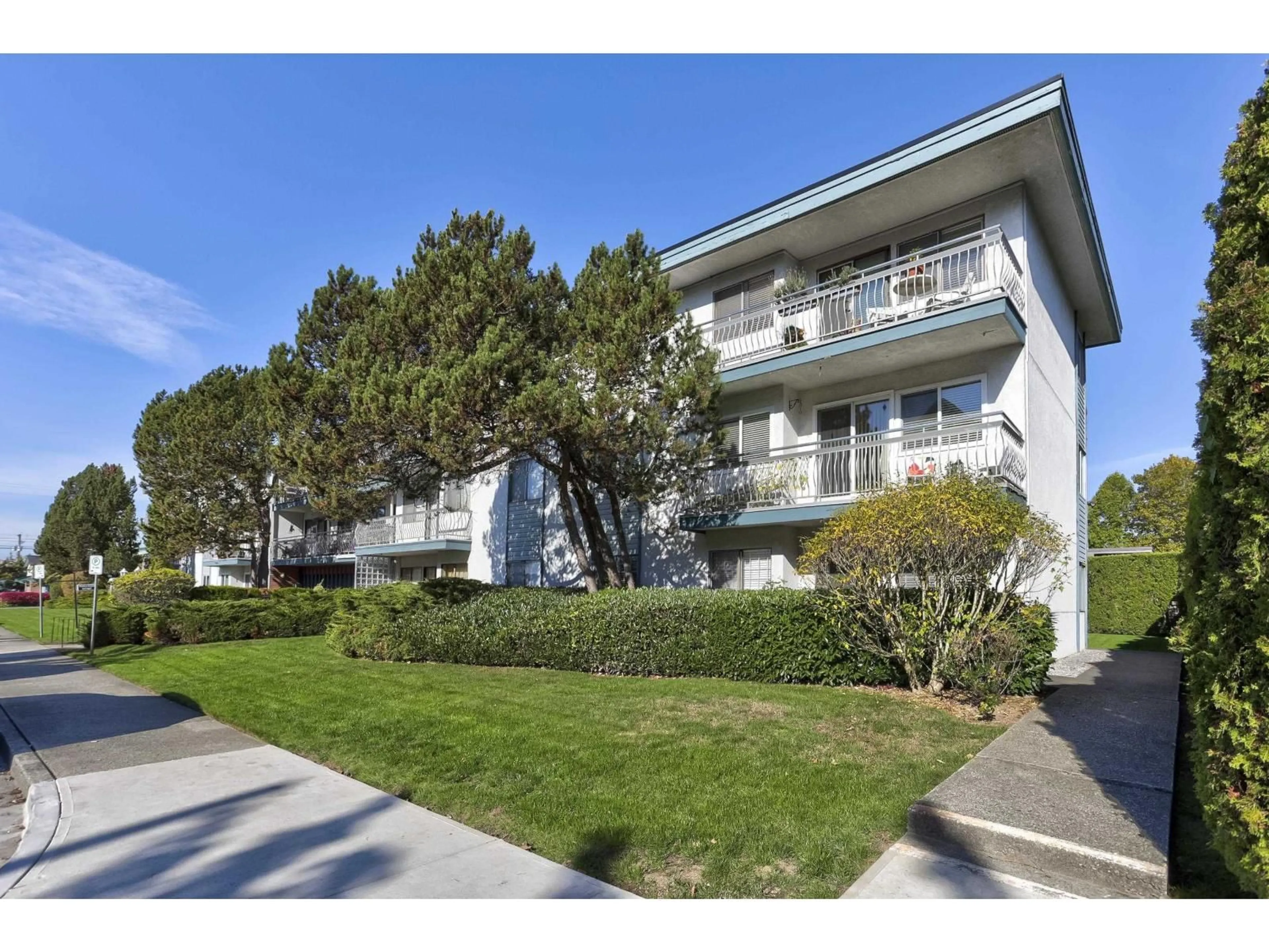 Unknown for 218 - 17707 57A AVENUE, Surrey British Columbia V3S1J2