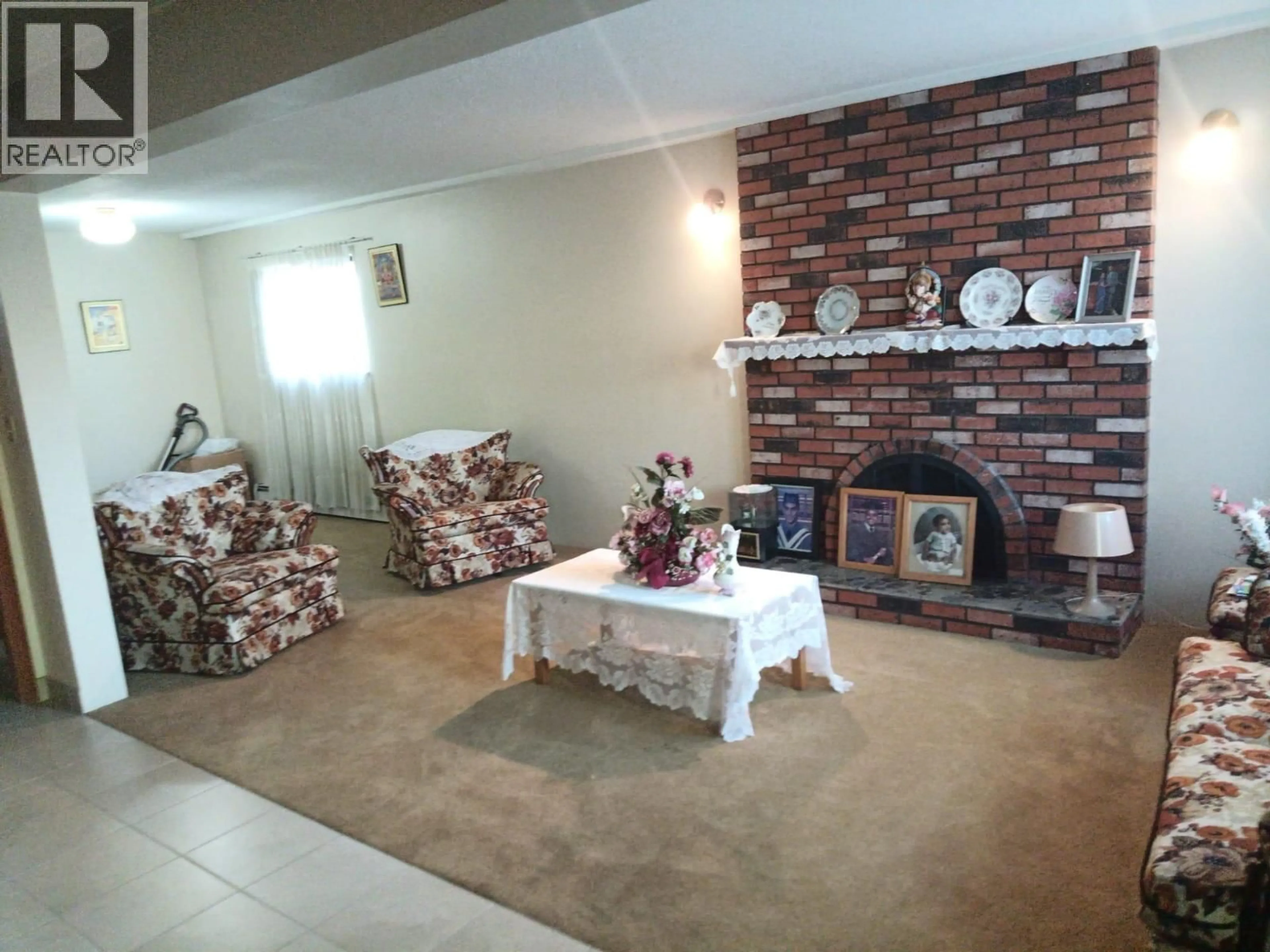 A pic of a room for 2086 49TH AVENUE, Vancouver British Columbia V5P1T7