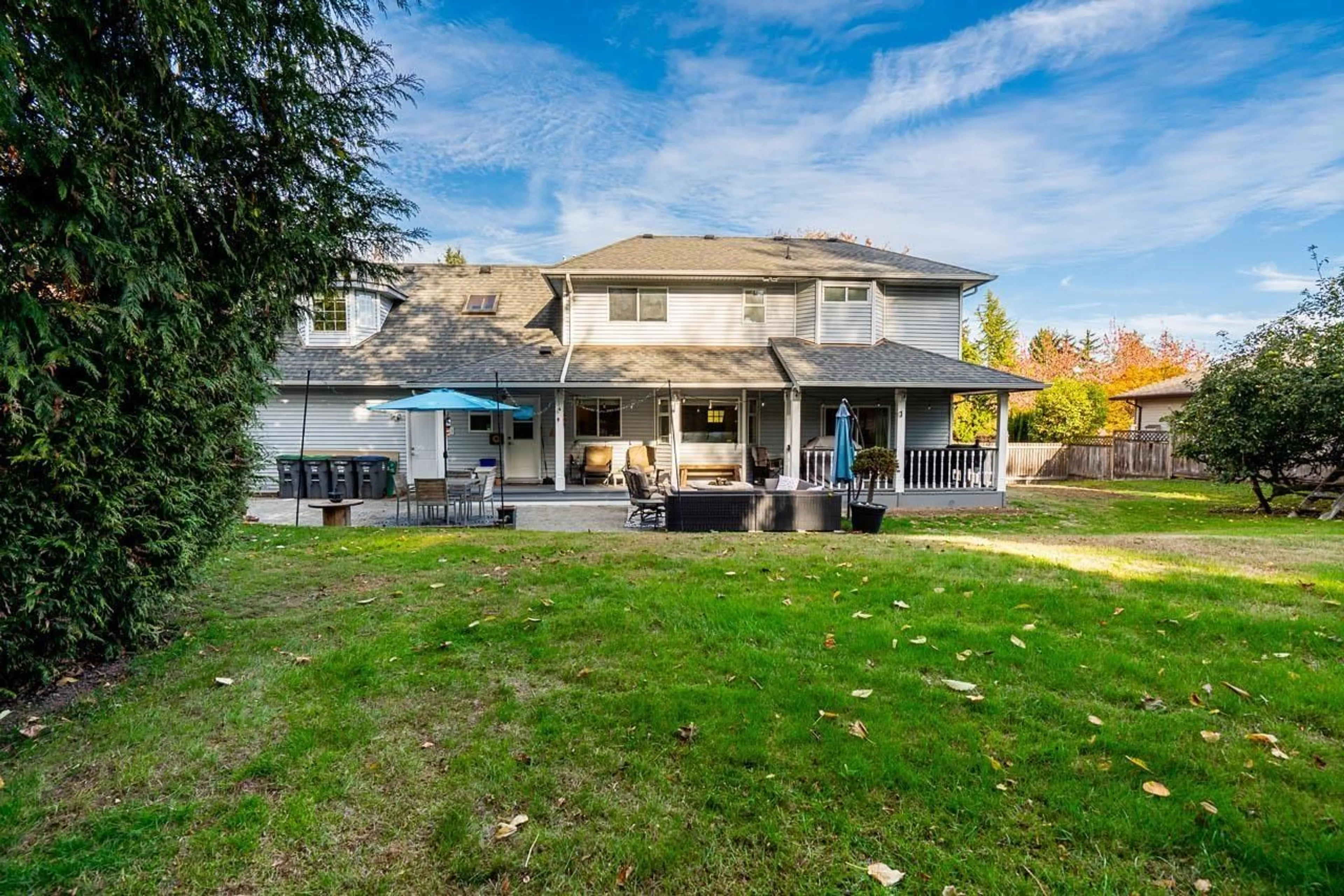 A pic from outside/outdoor area/front of a property/back of a property/a pic from drone, water/lake/river/ocean view for 6143 KILLARNEY DRIVE, Surrey British Columbia V3S5W8