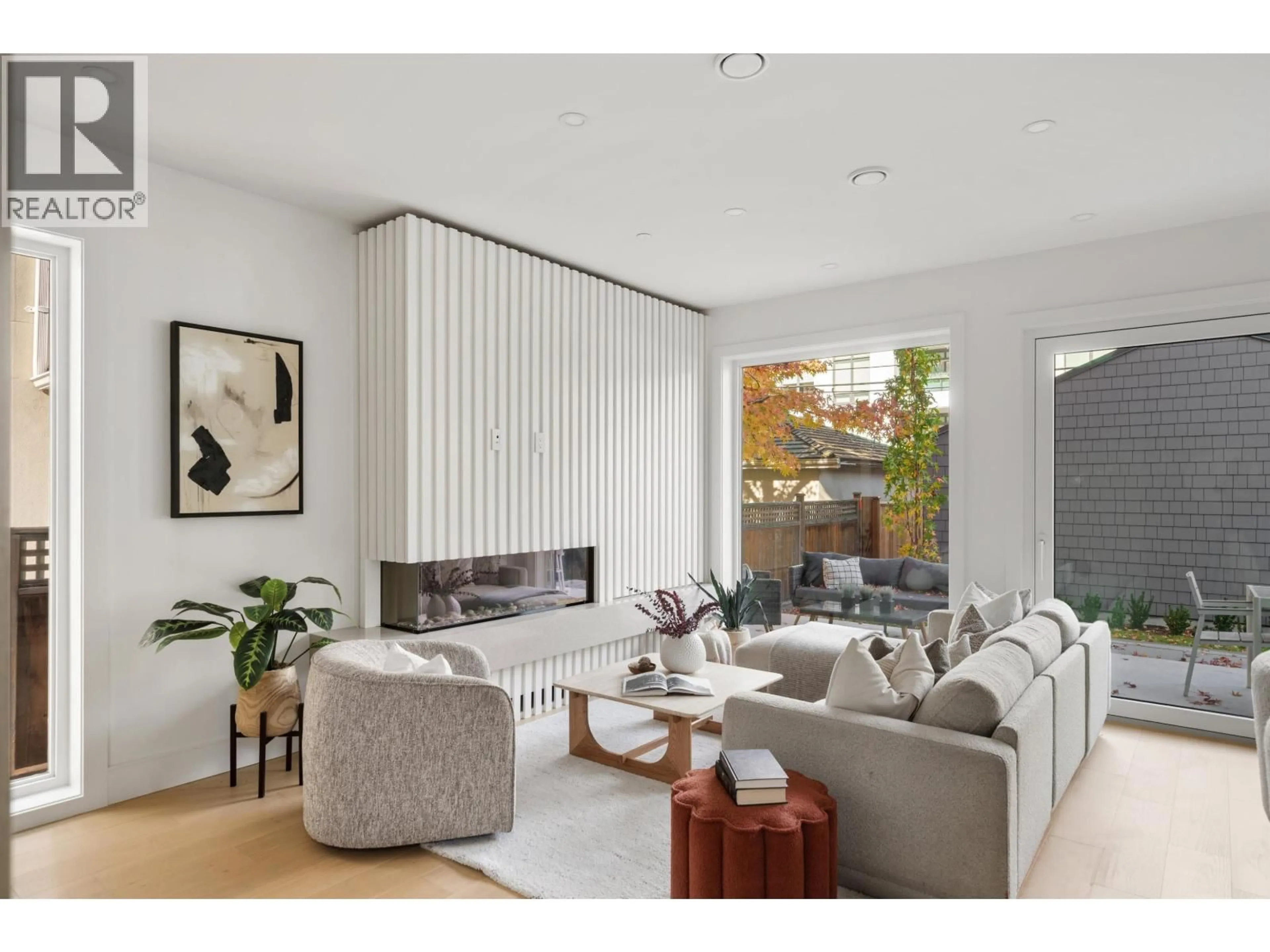 Living room with furniture, unknown for 2 - 3657 11TH AVENUE, Vancouver British Columbia V6R2K4