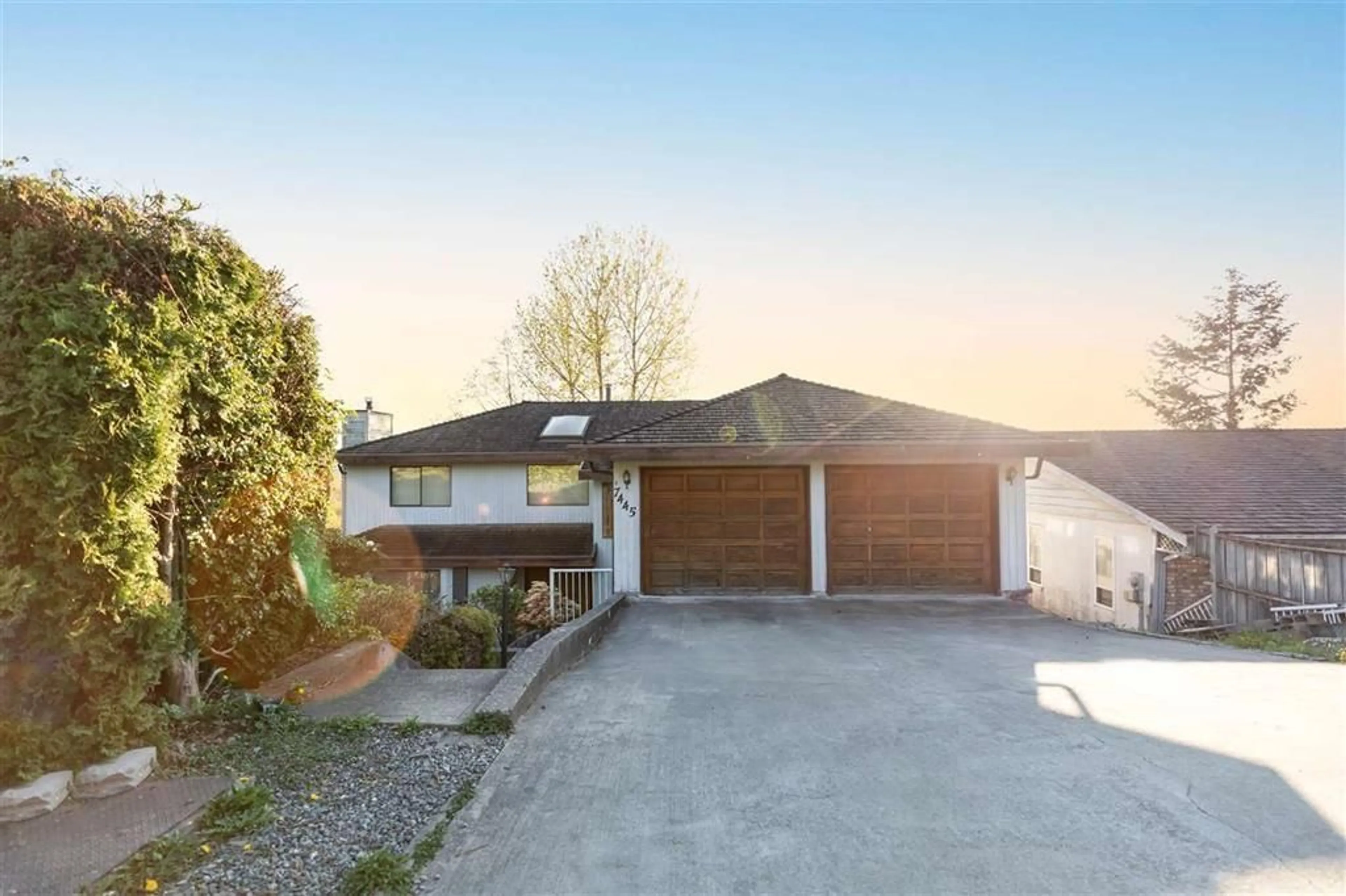 A pic from outside/outdoor area/front of a property/back of a property/a pic from drone, street for 7445 GARFIELD DRIVE, Delta British Columbia V4C6X9