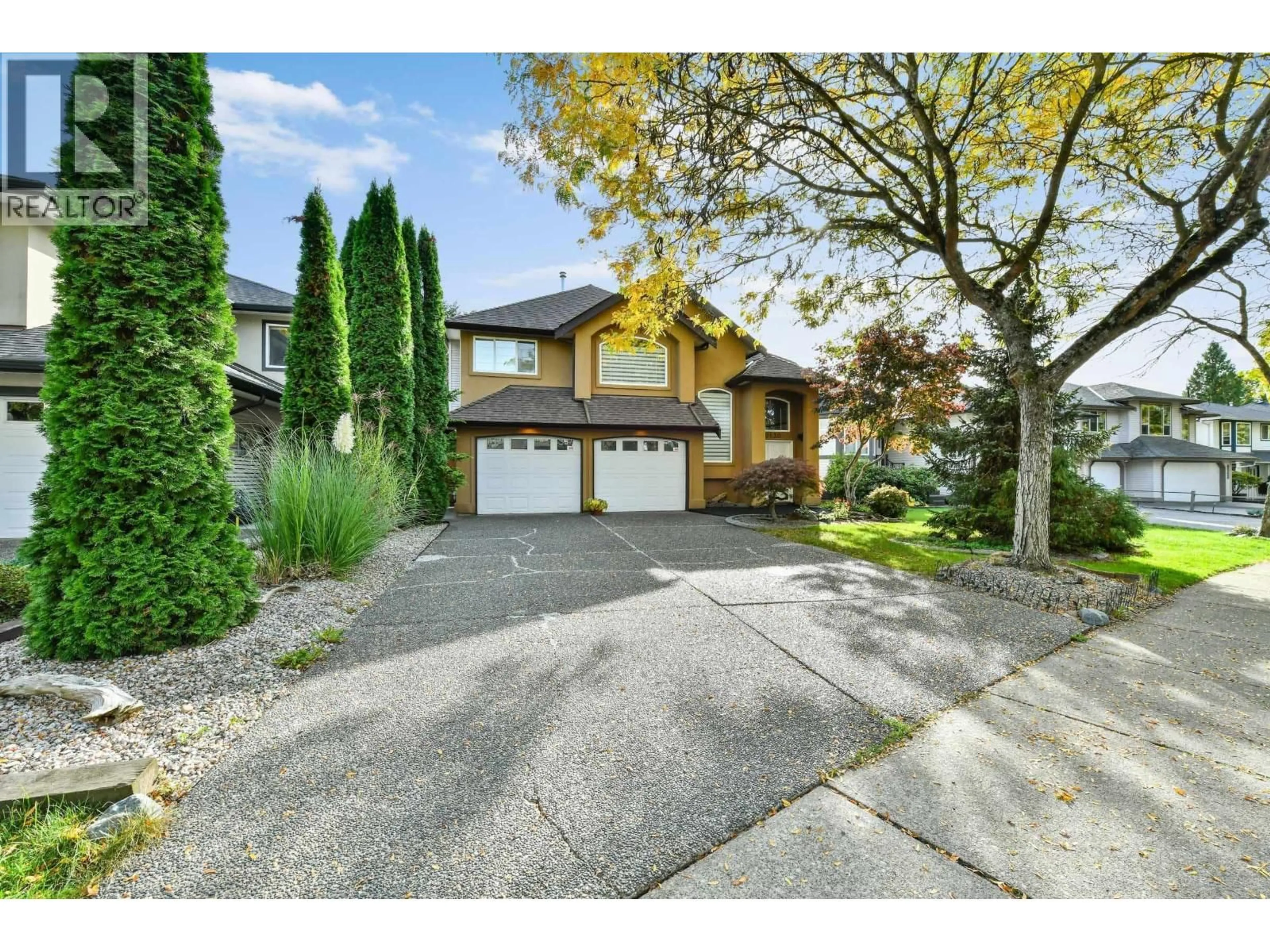 Home with vinyl exterior material, street for 20130 TELEP AVENUE, Maple Ridge British Columbia V2X3M4