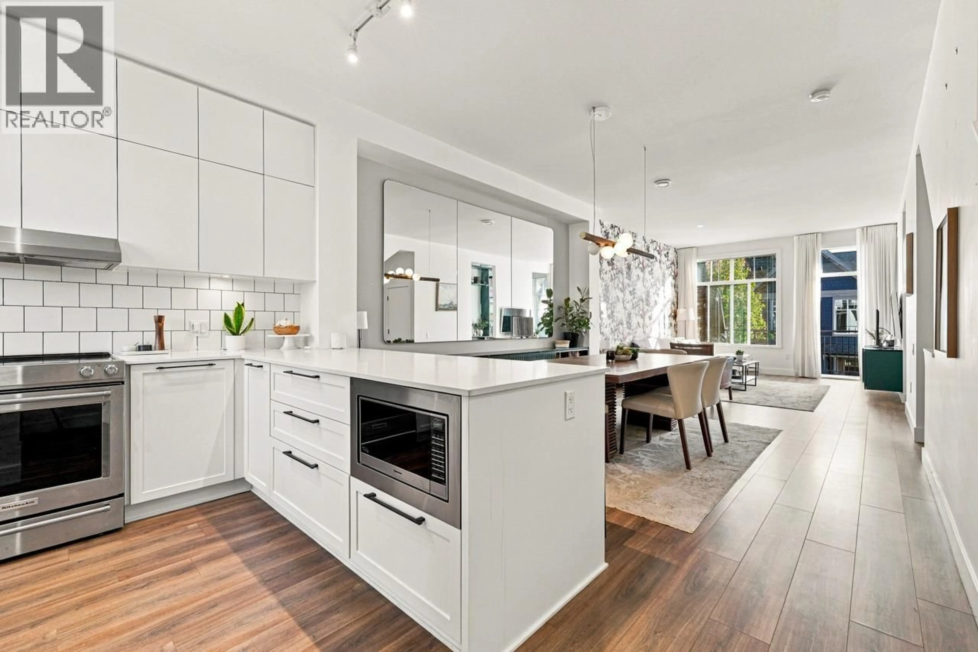 Open concept kitchen, unknown for 149 - 3529 BAYCREST AVENUE, Coquitlam British Columbia V3B0S3