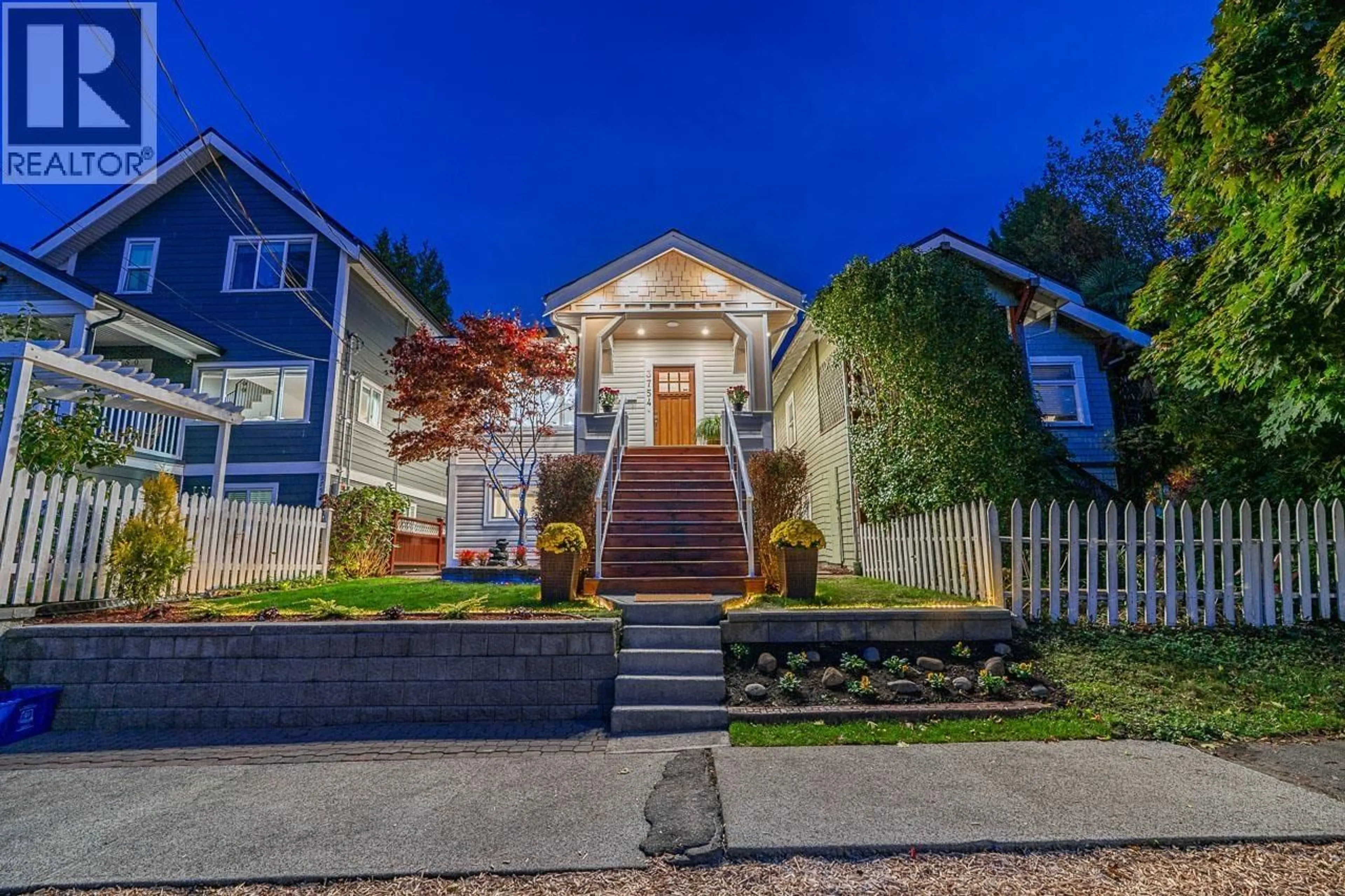 Unknown for 3754 INVERNESS STREET, Vancouver British Columbia V5V4V9
