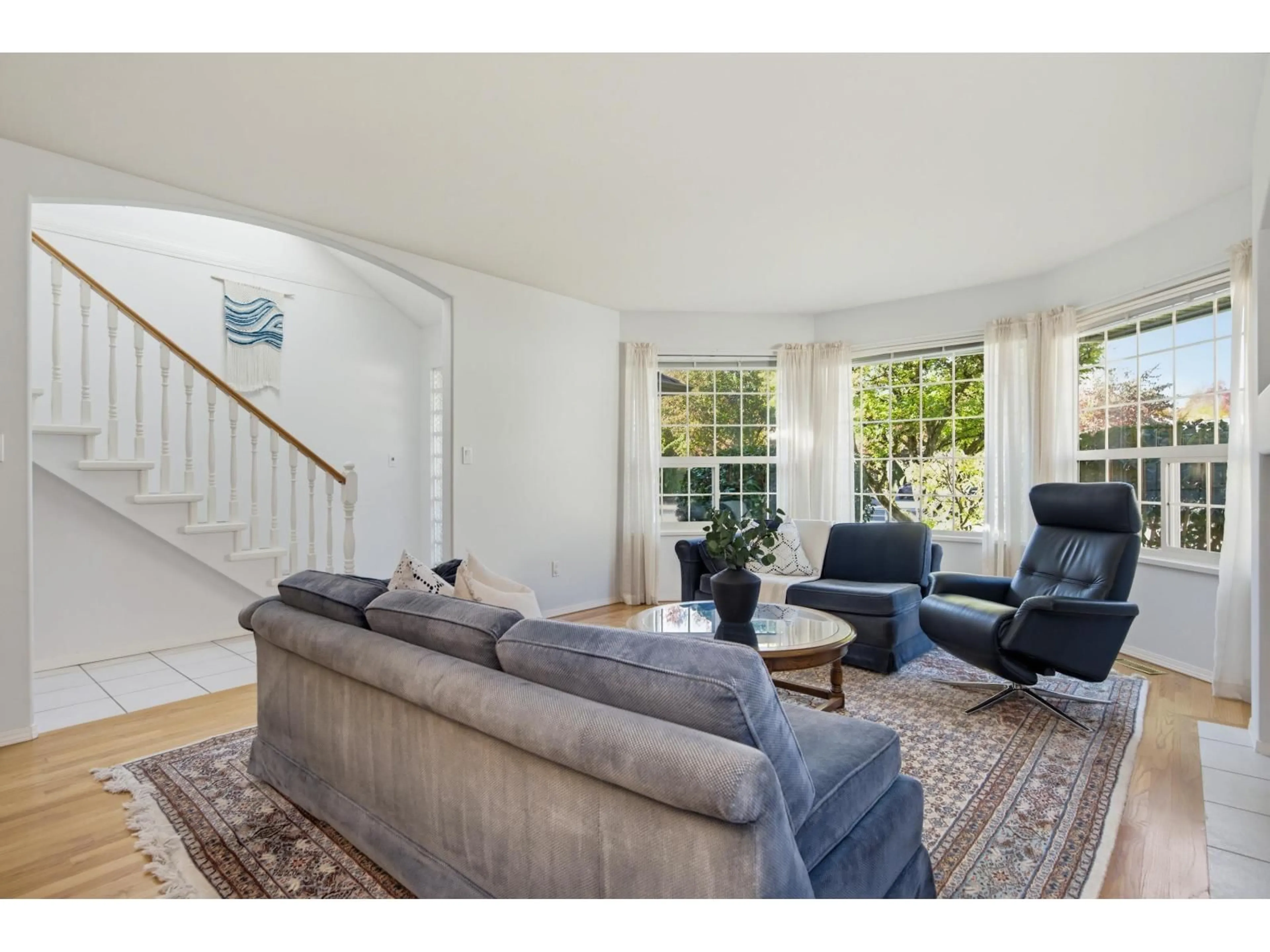 Living room with furniture, unknown for 20764 91A AVENUE, Langley British Columbia V1M2P6