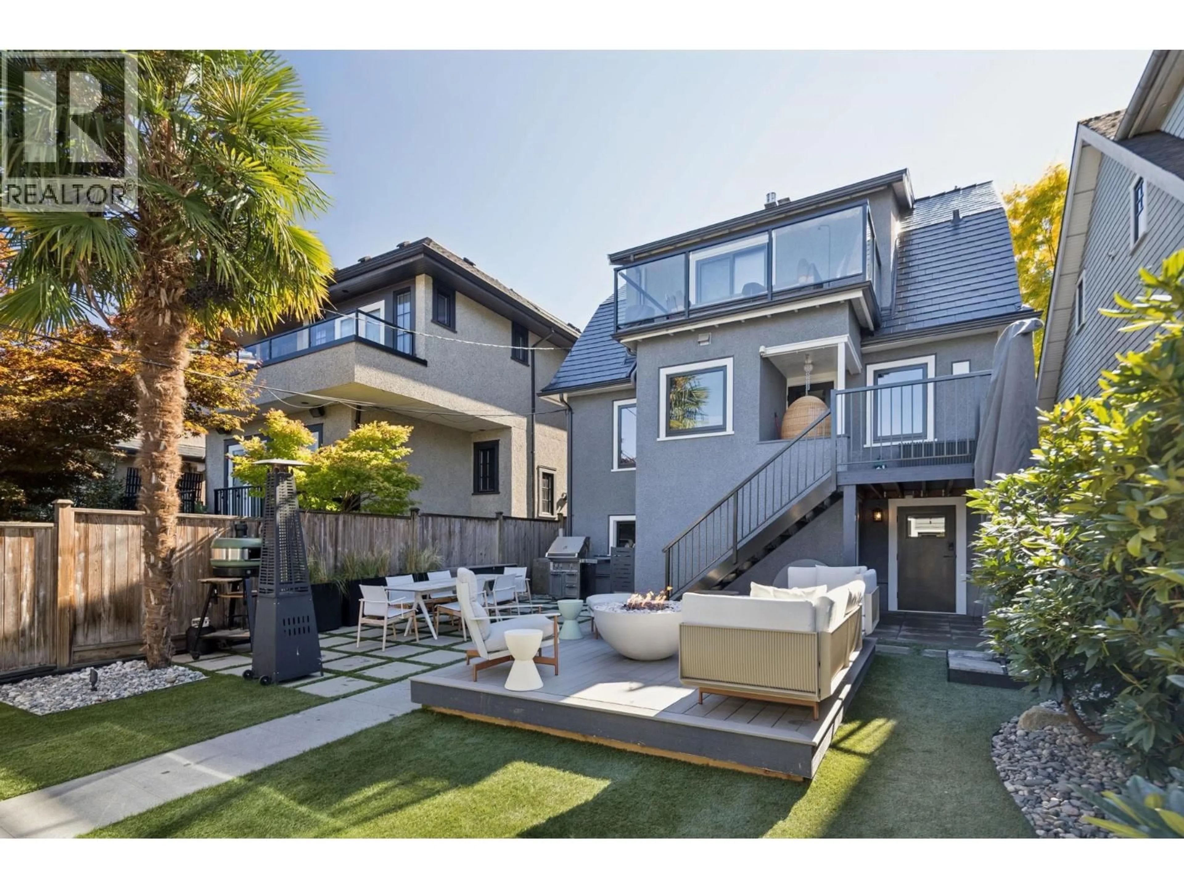 Unknown for 3137 24TH AVENUE, Vancouver British Columbia V6L1R7