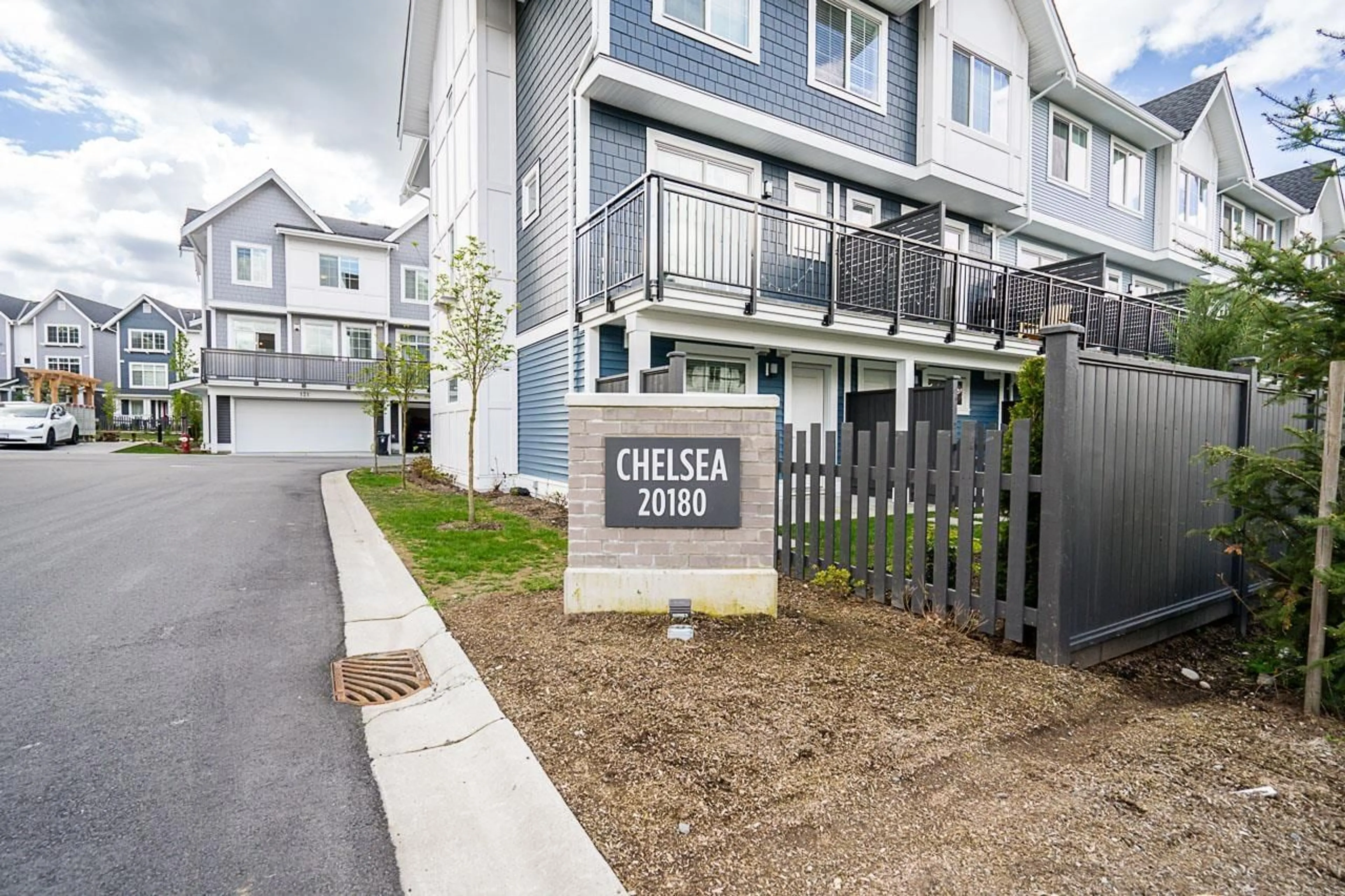 Unknown for 125 - 20180 84 AVENUE, Langley British Columbia V2Y3N5