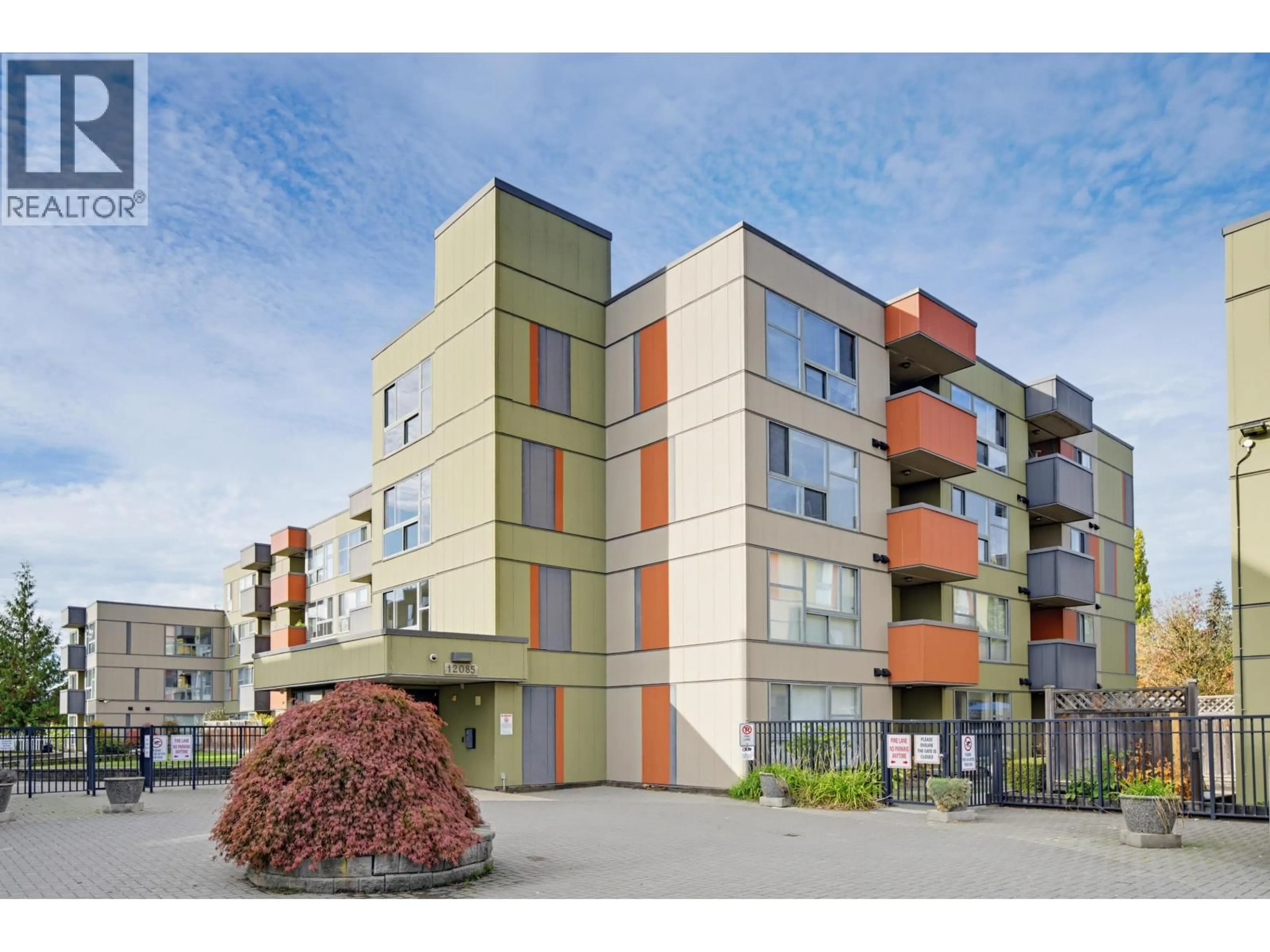 Unknown for 327 - 12085 228 STREET, Maple Ridge British Columbia V2X6M2