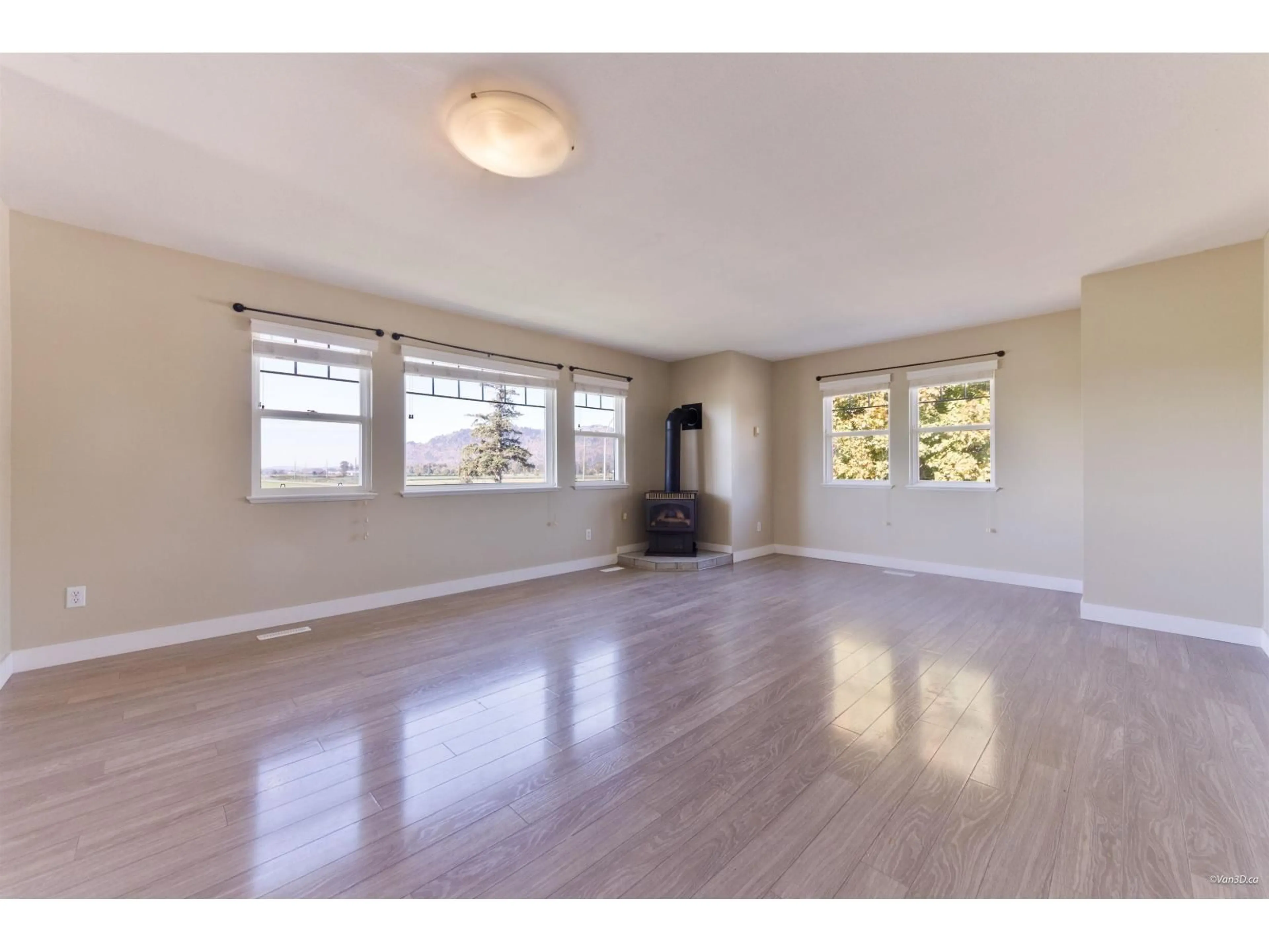 A pic of a room for 1 - 7276 EVANS ROAD, Chilliwack British Columbia V2R1L1