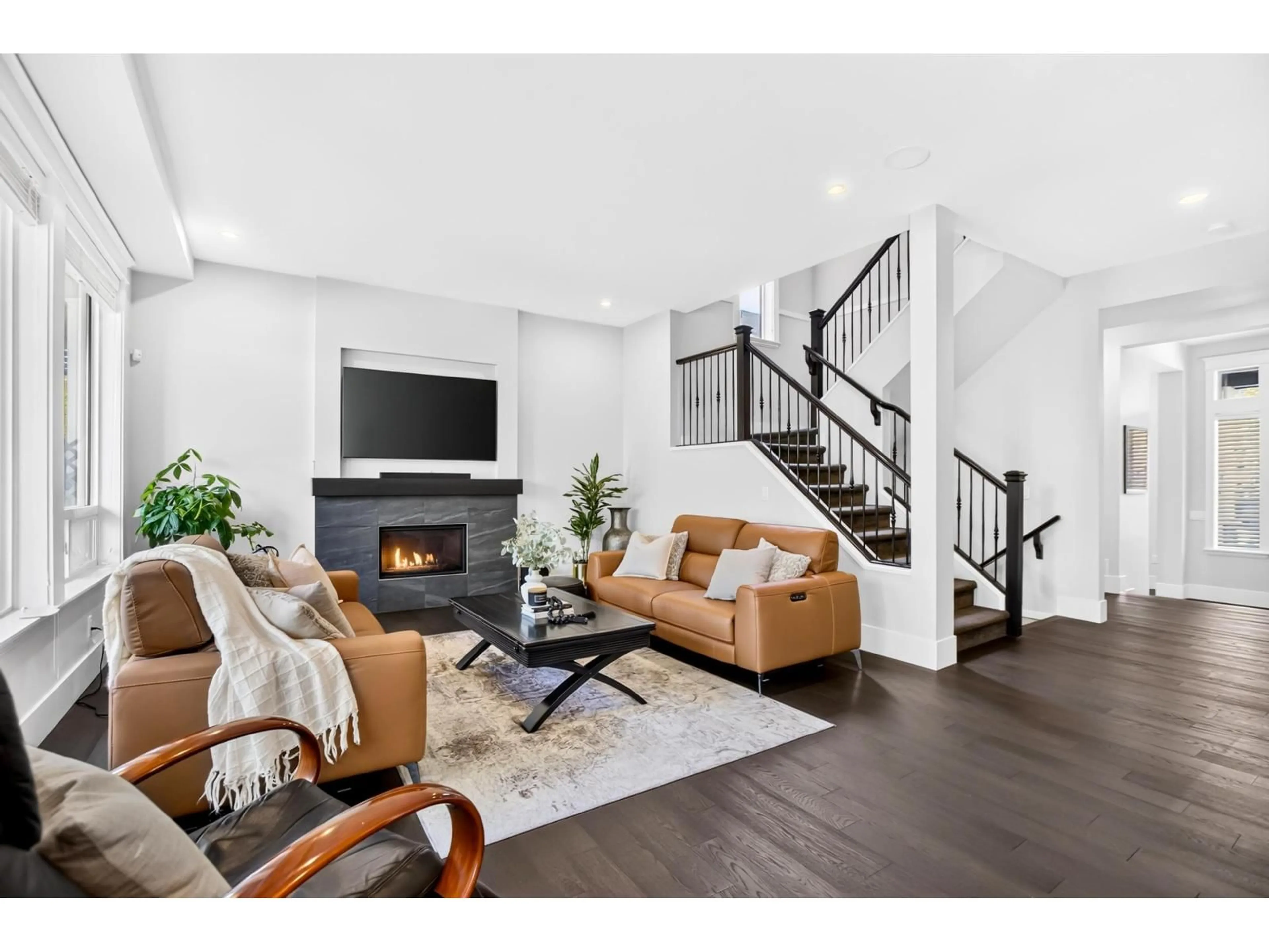 Living room with furniture, unknown for 2784 164 STREET, Surrey British Columbia V3Z0P3
