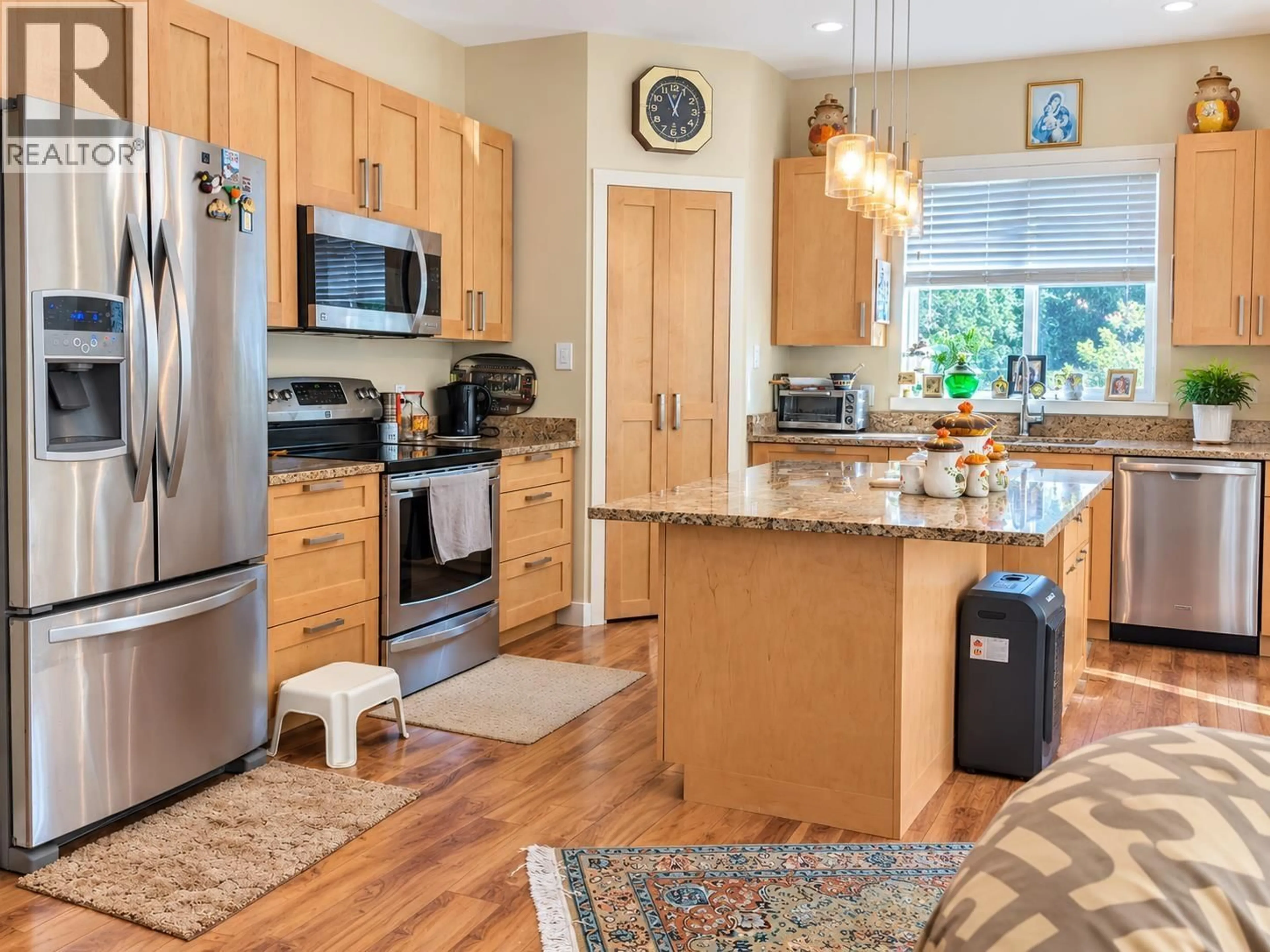 Open concept kitchen, unknown for 6202 SITKA ROAD, Sechelt British Columbia V0N3A3