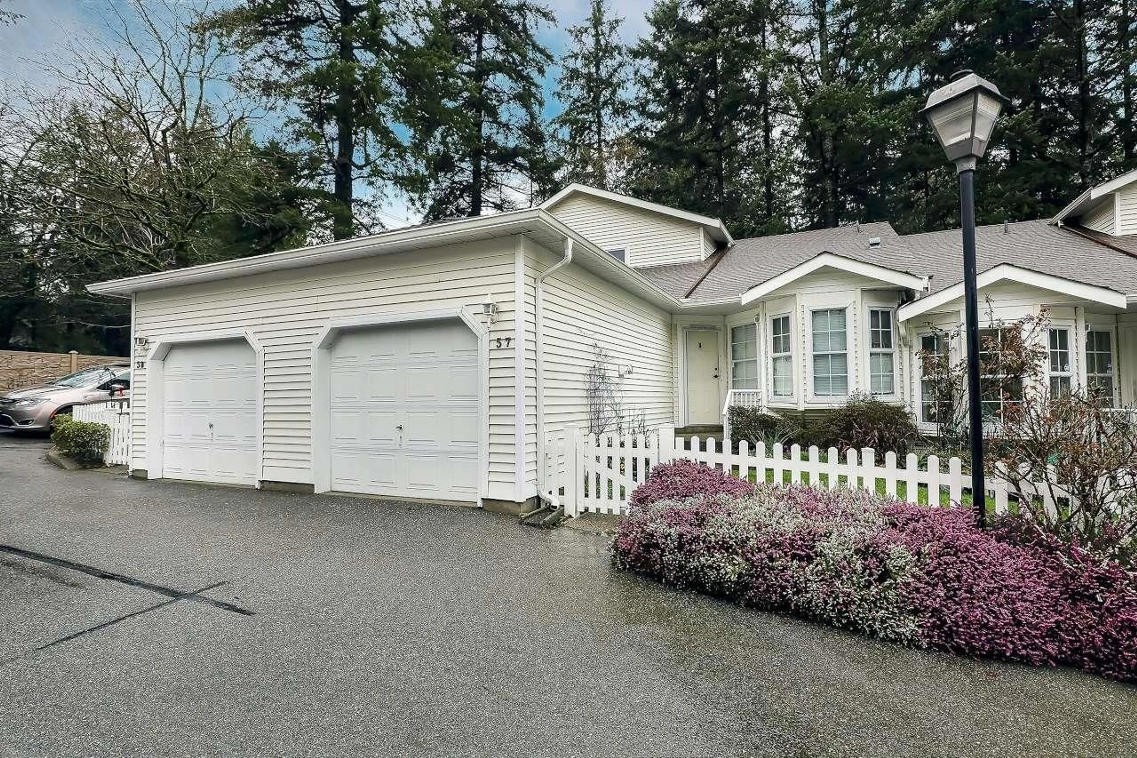 Home with vinyl exterior material, street for 57 - 6537 138 STREET, Surrey British Columbia V3W0C6