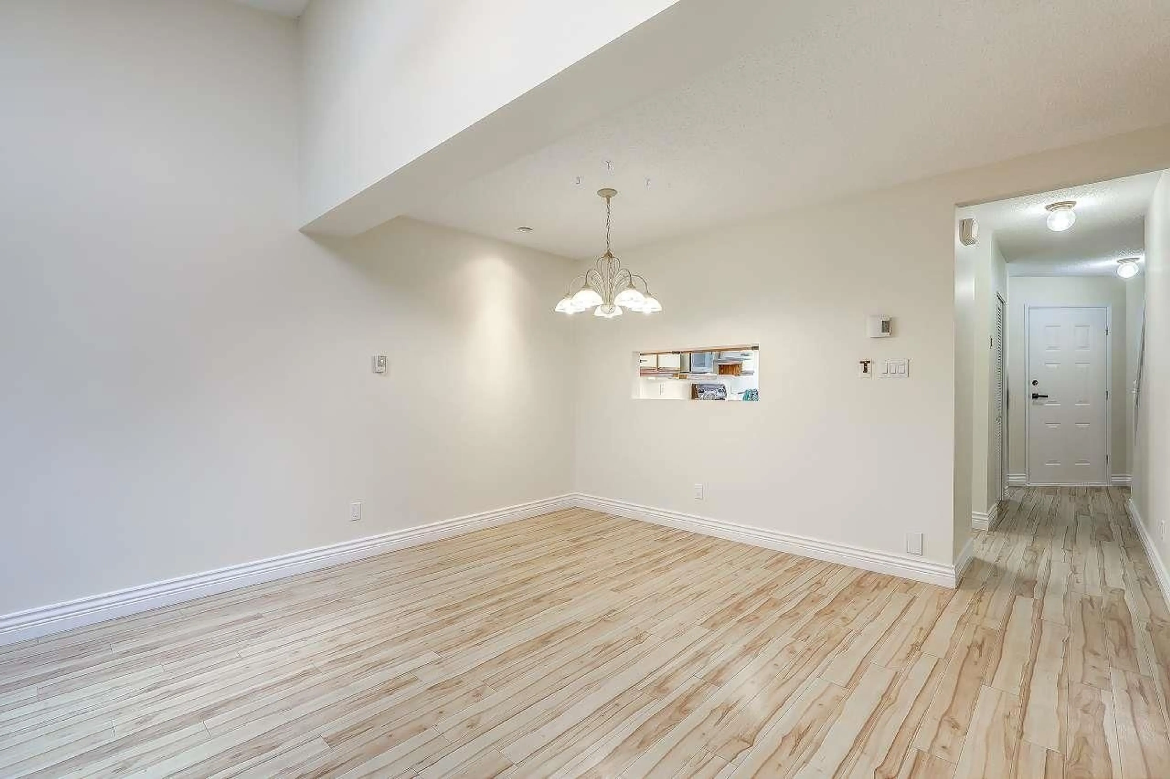 A pic of a room for 57 - 6537 138 STREET, Surrey British Columbia V3W0C6