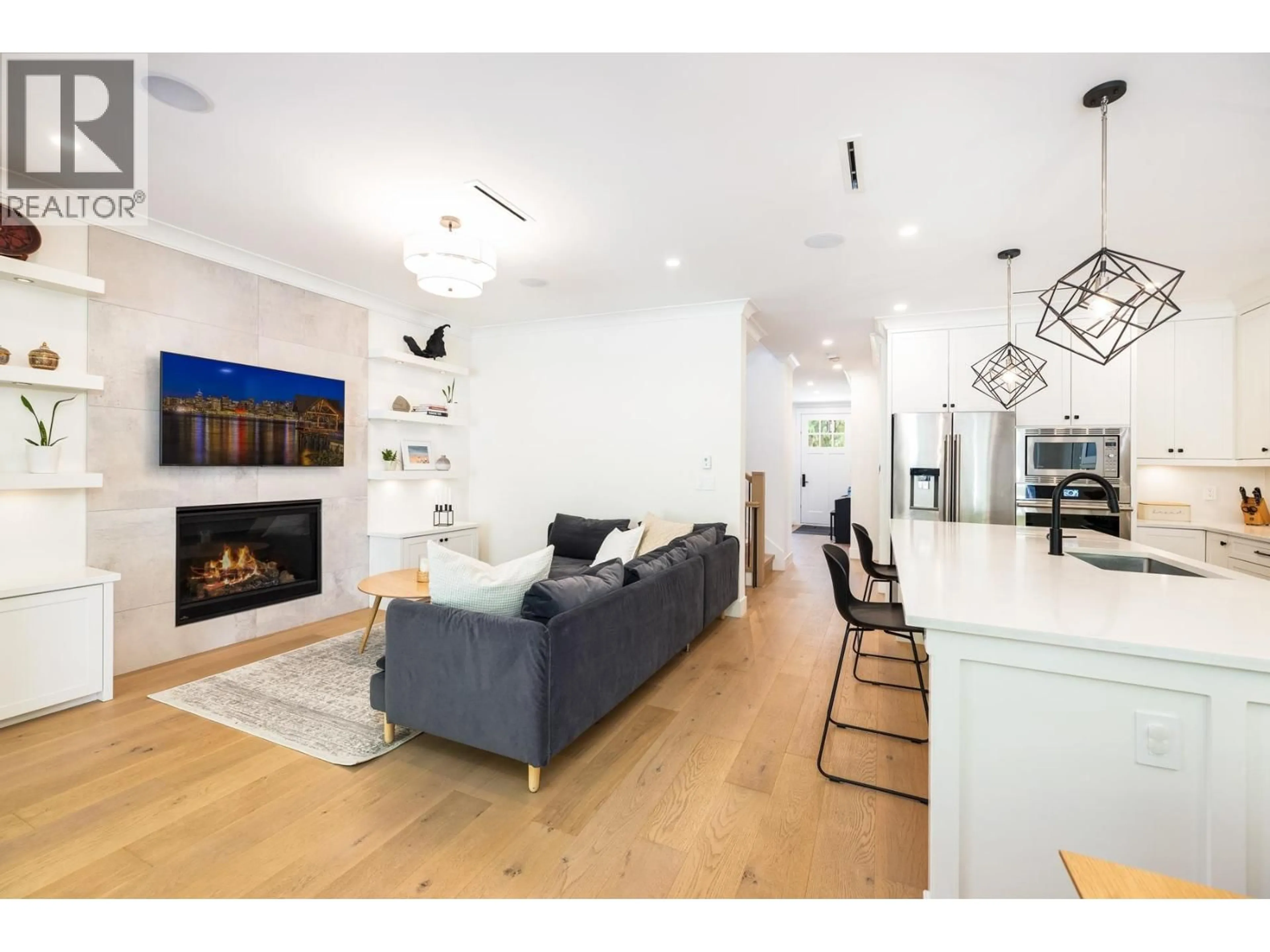 Unknown for 1750 DEMPSEY ROAD, North Vancouver British Columbia V7K1T4