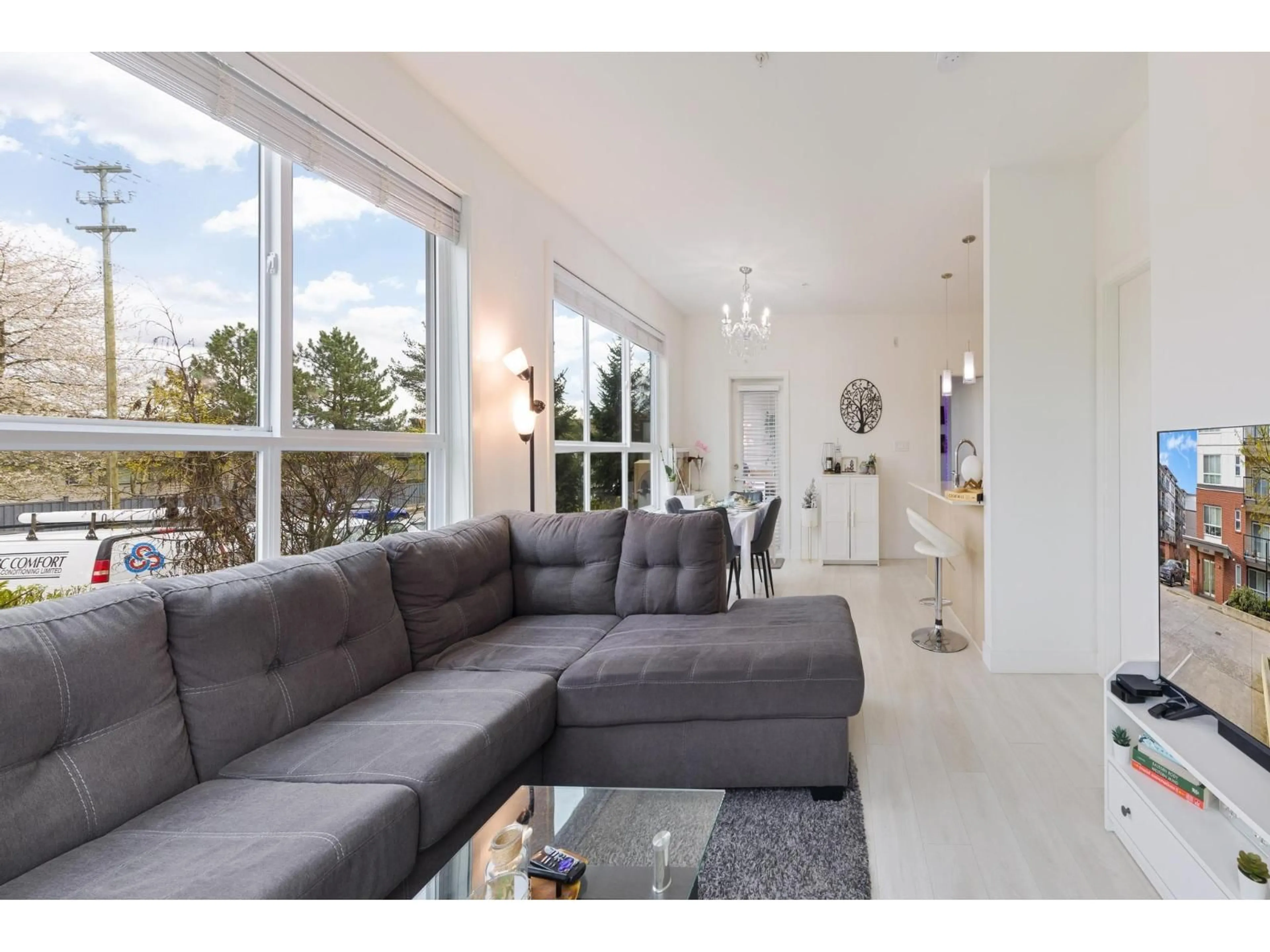 Living room with furniture, unknown for 108 - 6438 195A STREET, Surrey British Columbia V4N6R5