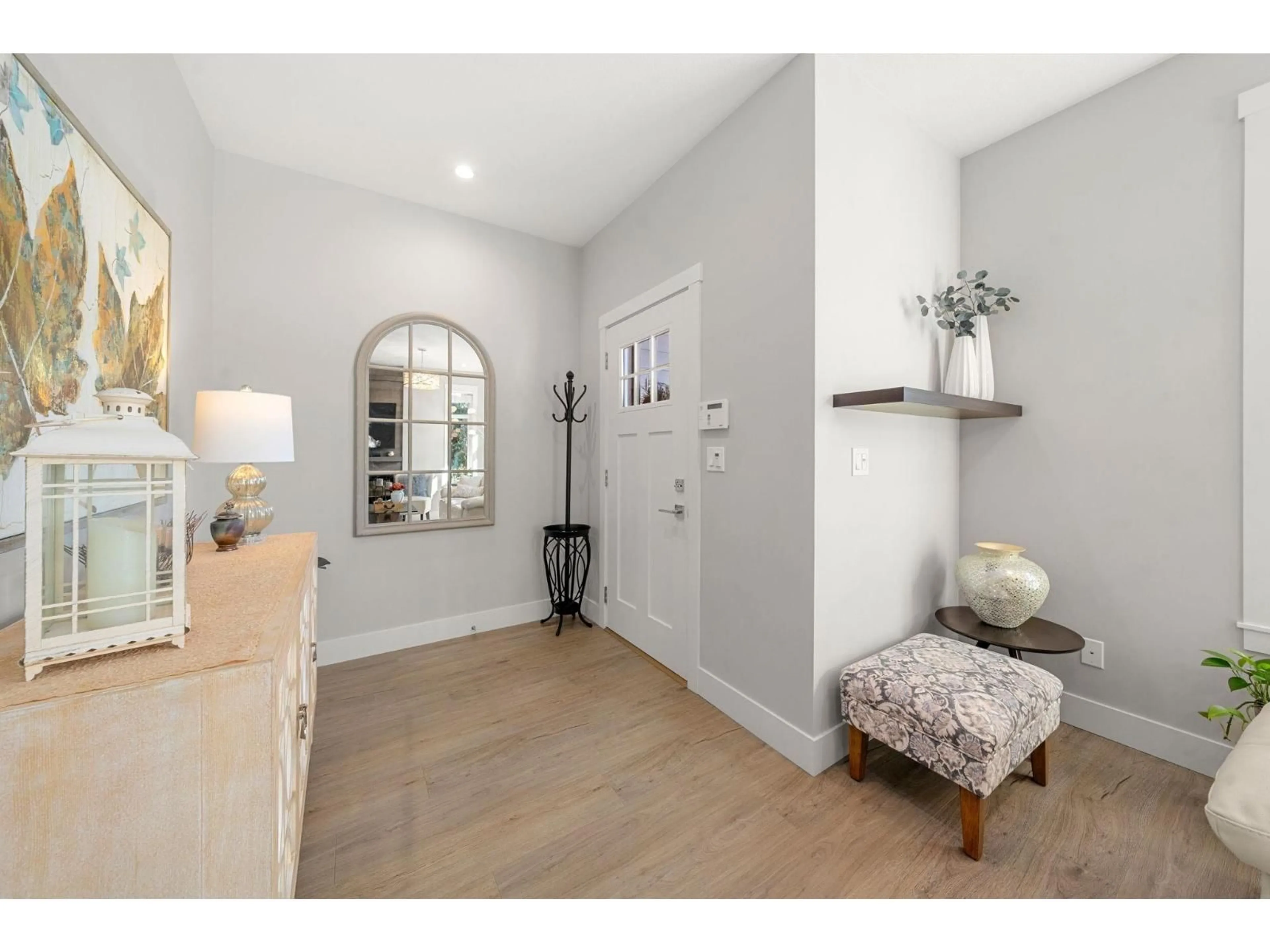 Indoor entryway for 134 - 2853 HELC PLACE, Surrey British Columbia V3Z0N5