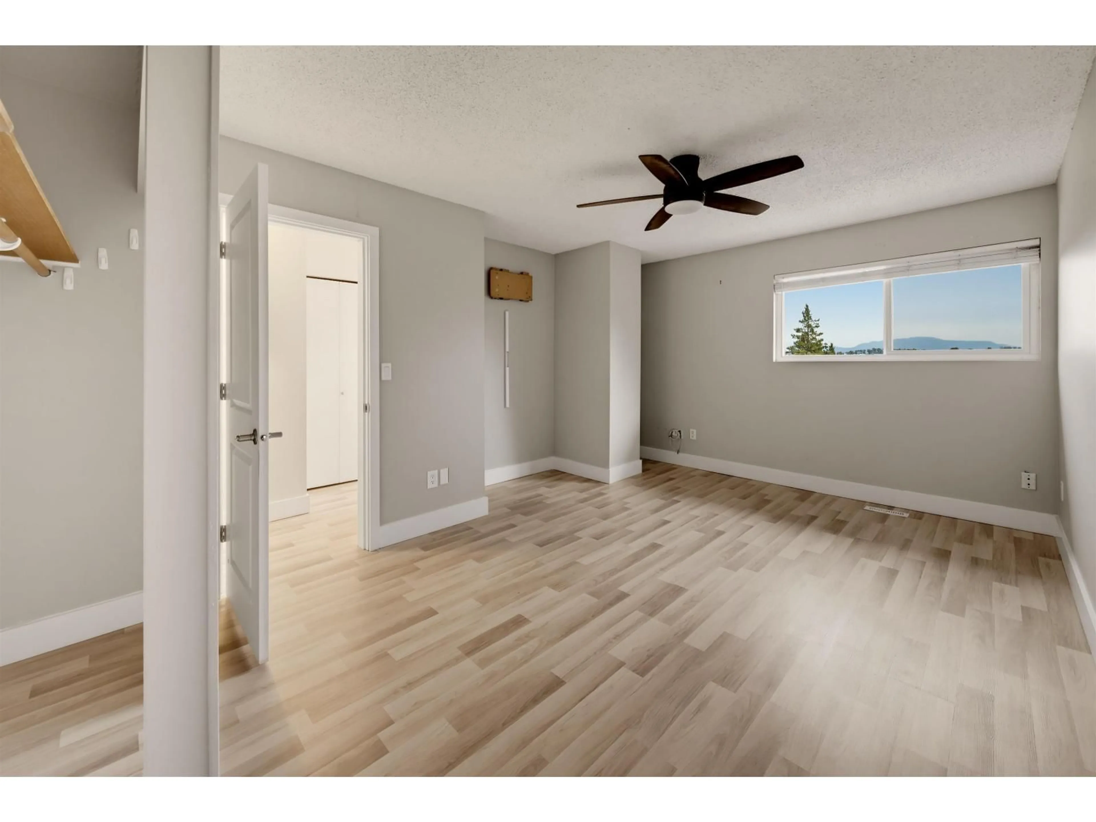 A pic of a room for 9 - 32705 FRASER CRESCENT, Mission British Columbia V2V1C9