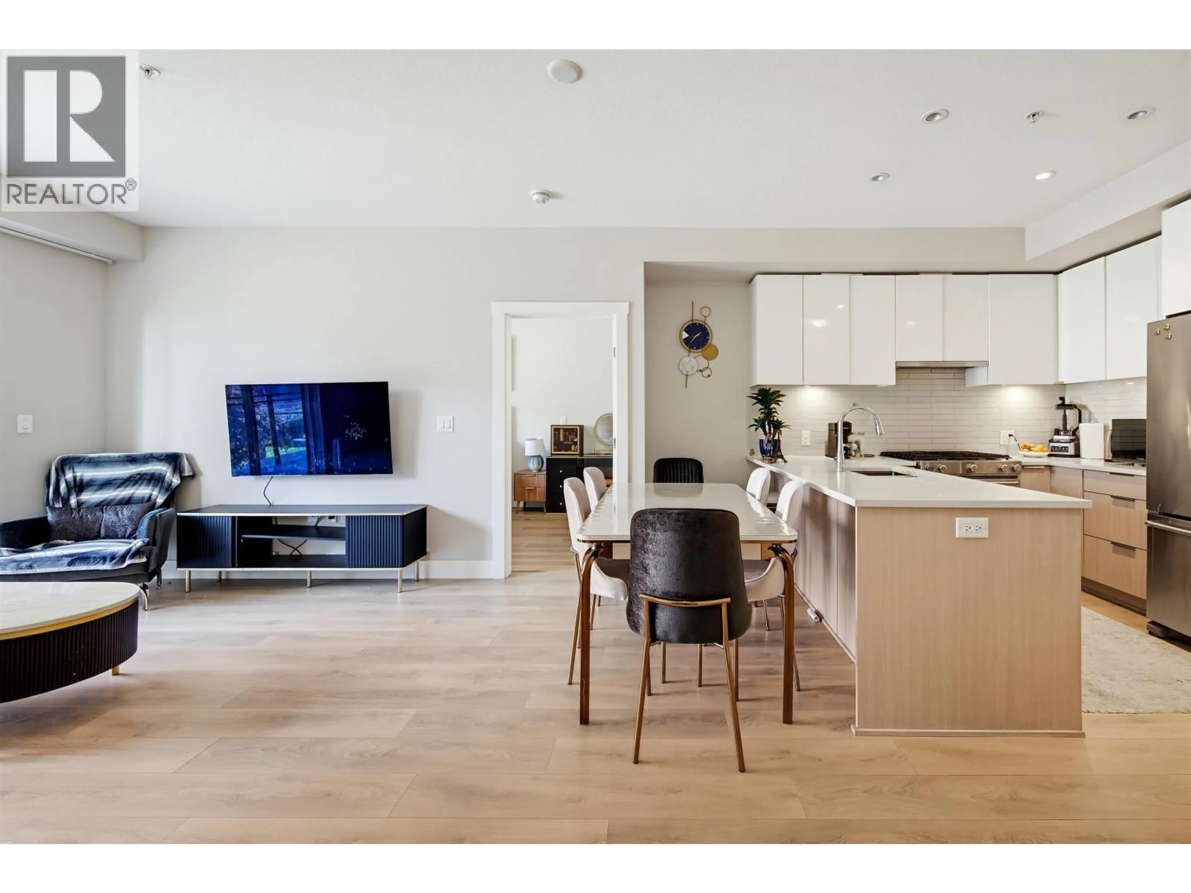 Unknown for 310 - 3588 SAWMILL CRESCENT, Vancouver British Columbia V5S0H5